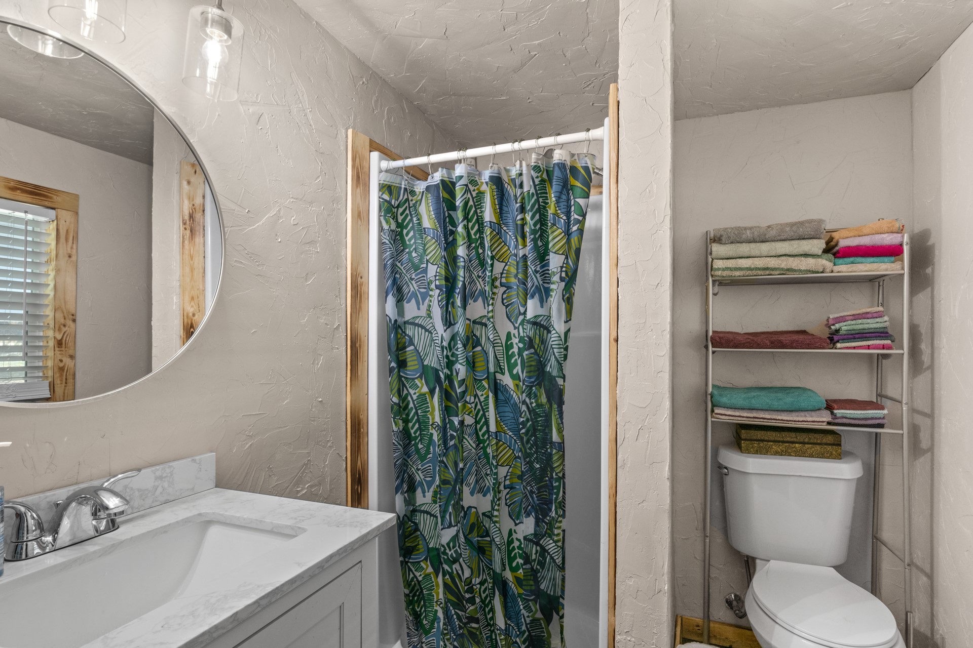 61 Private Road 52436