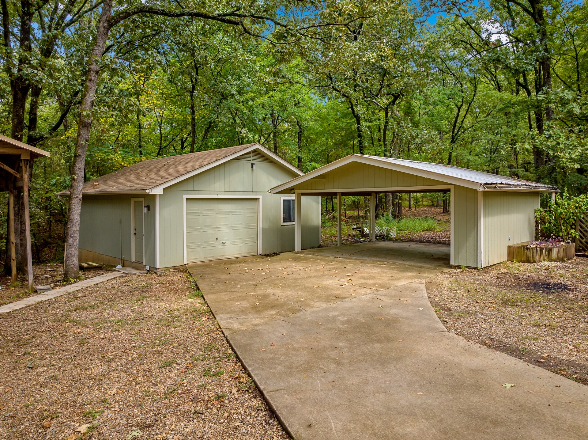 147 County Road 2608