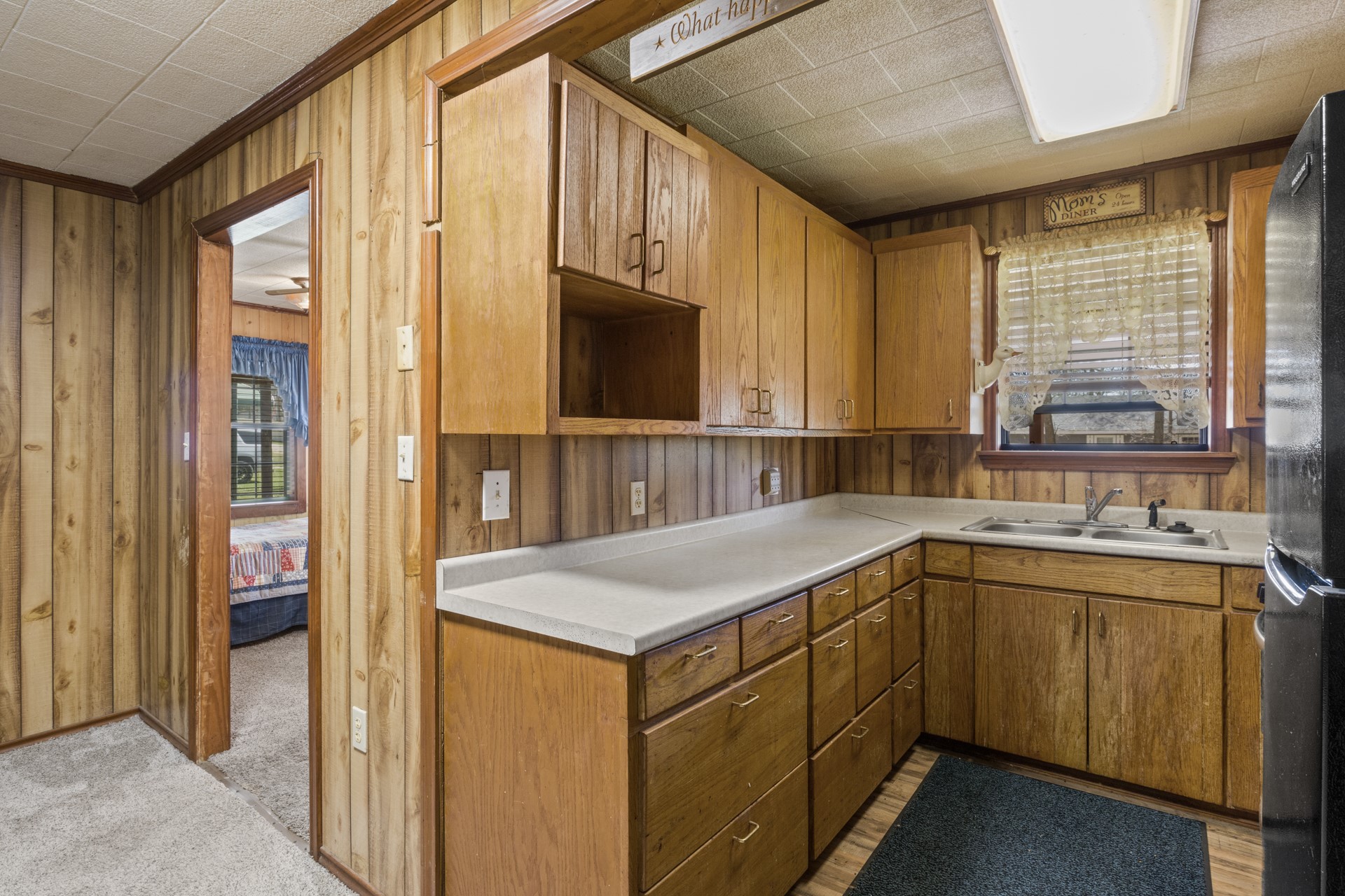 71 Private Road 52436