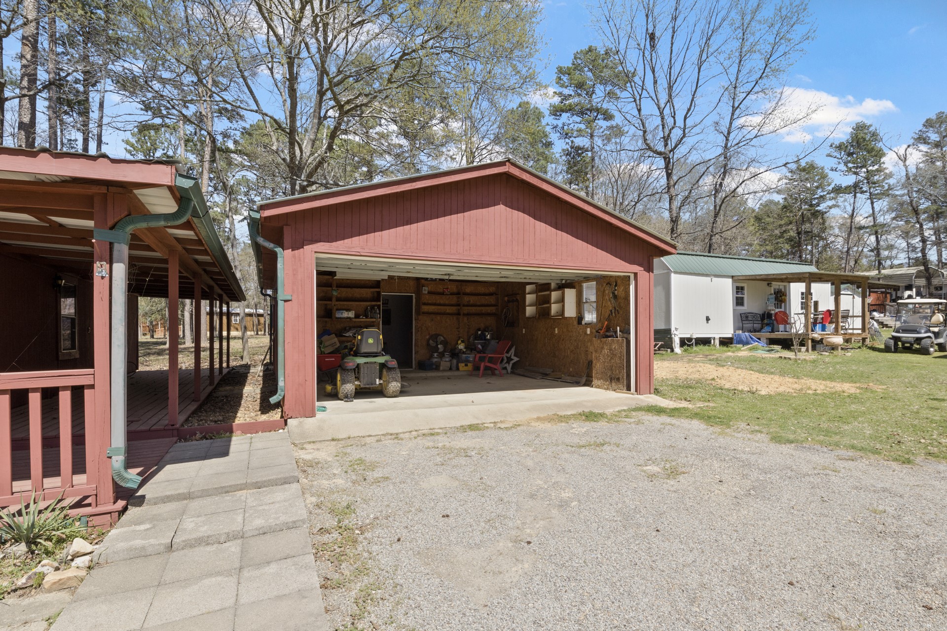 71 Private Road 52436