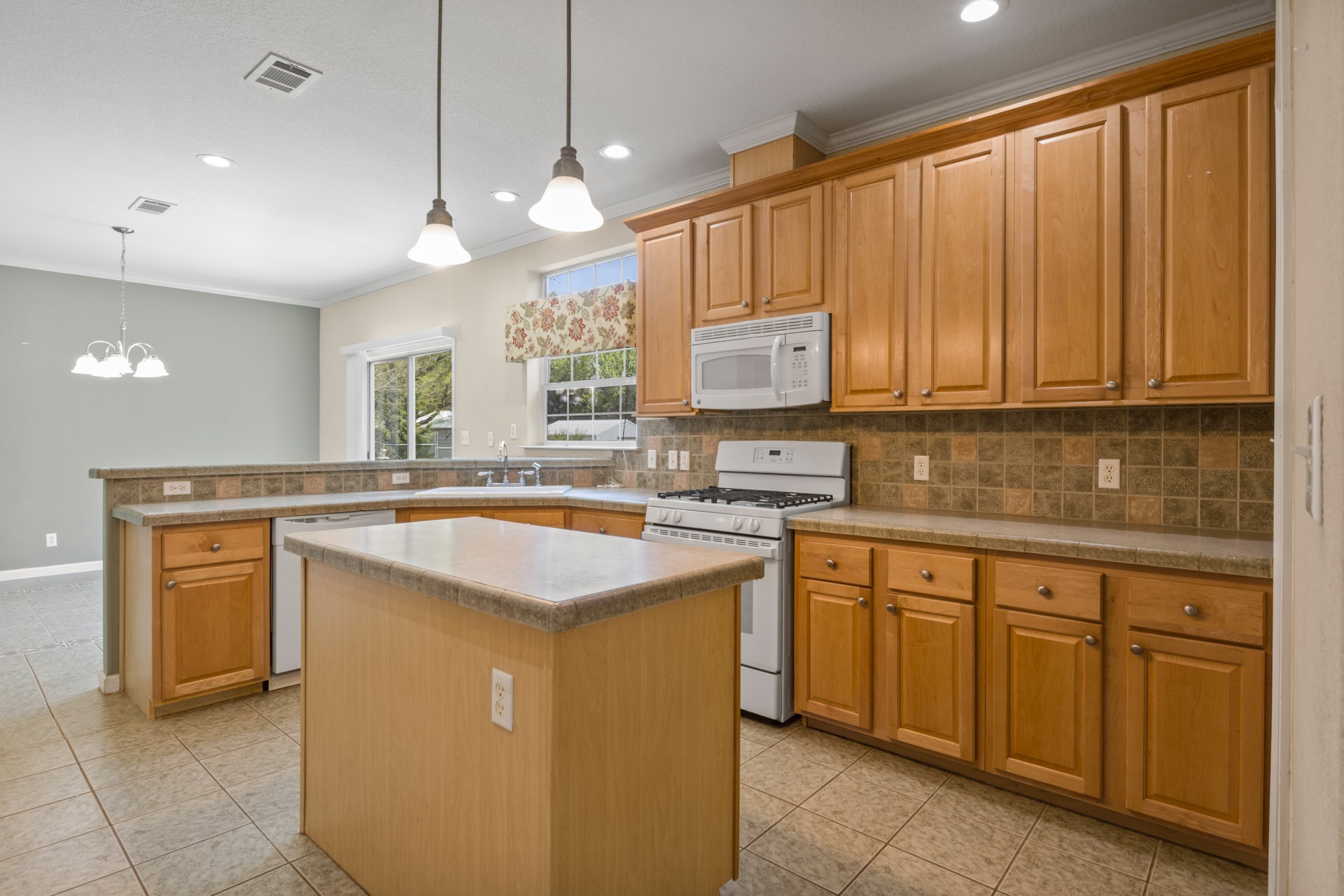 177 County Road 2417