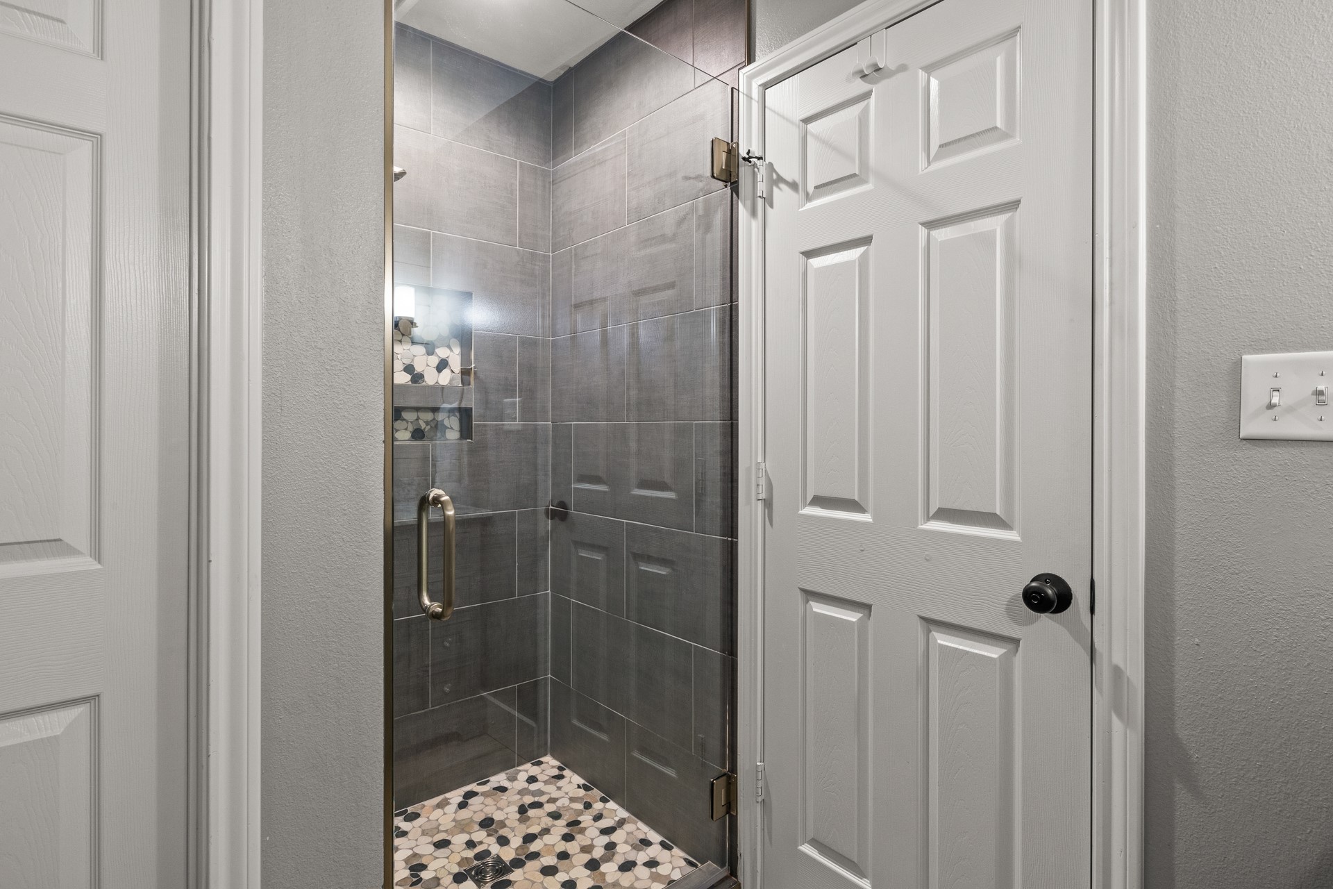 601 W Eagle Point Drive