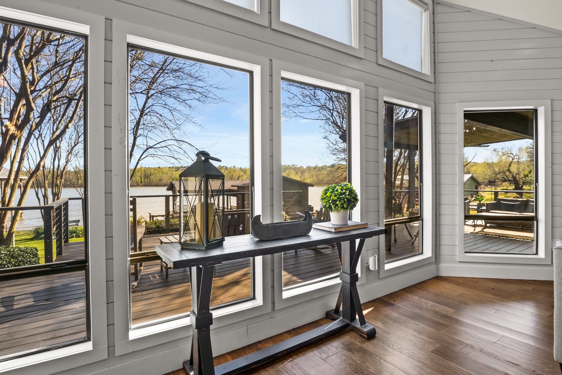 601 W Eagle Point Drive