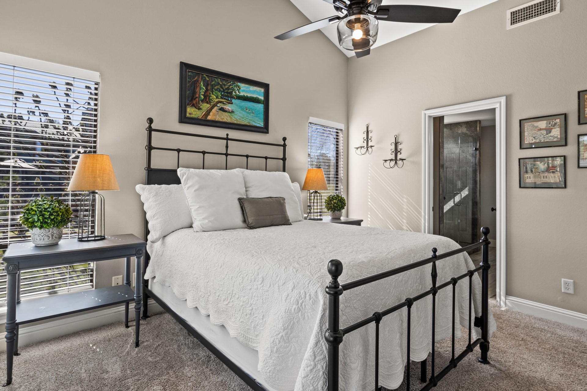 601 W Eagle Point Drive