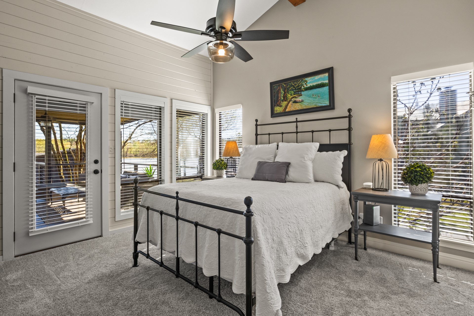 601 W Eagle Point Drive