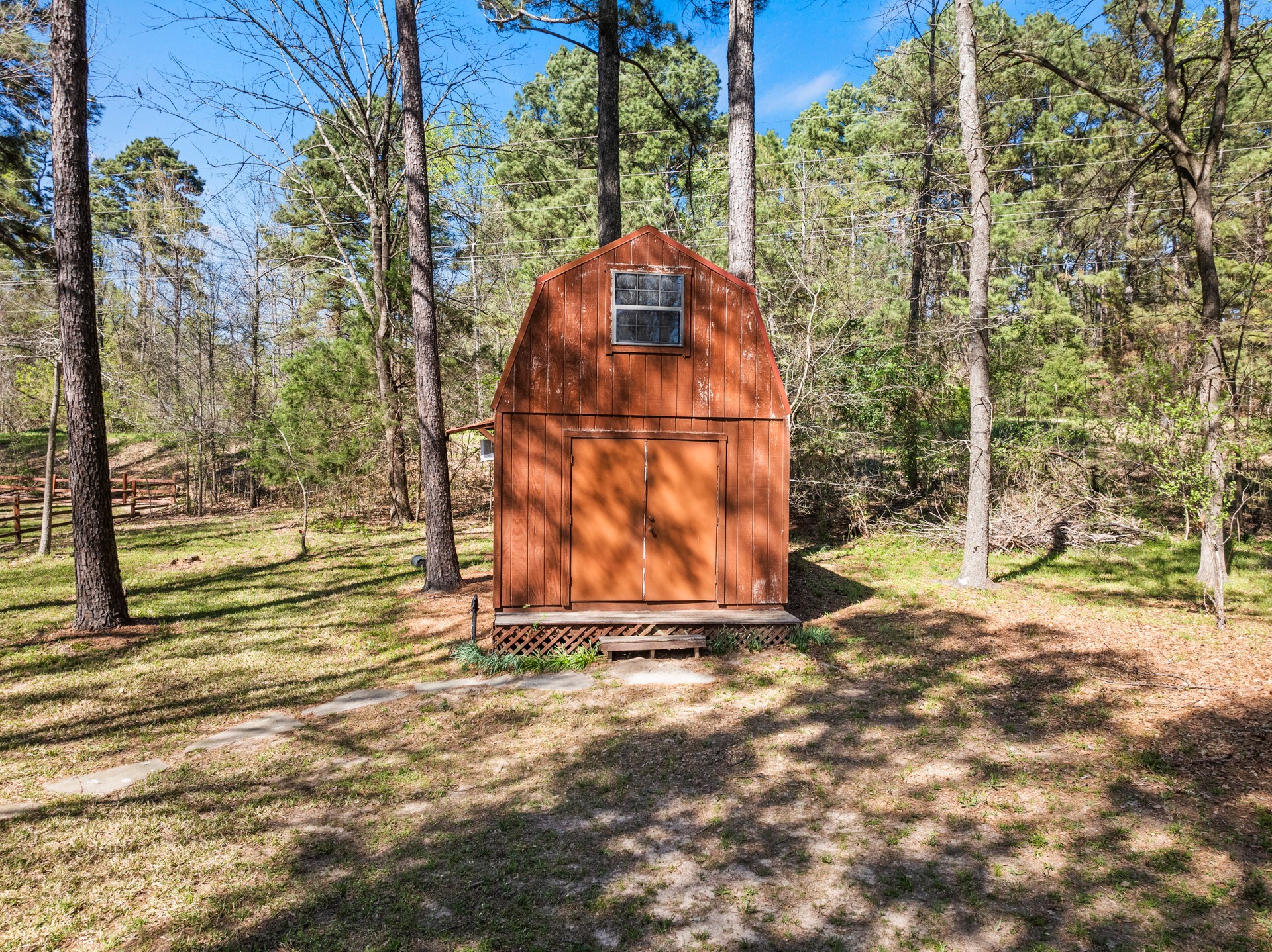 601 W Eagle Point Drive