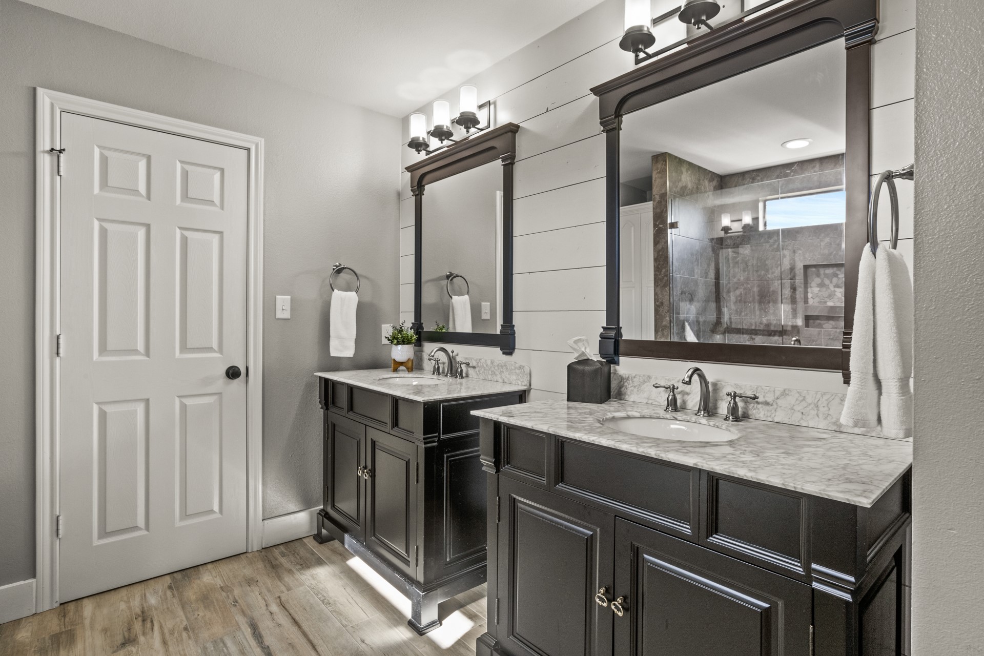 601 W Eagle Point Drive