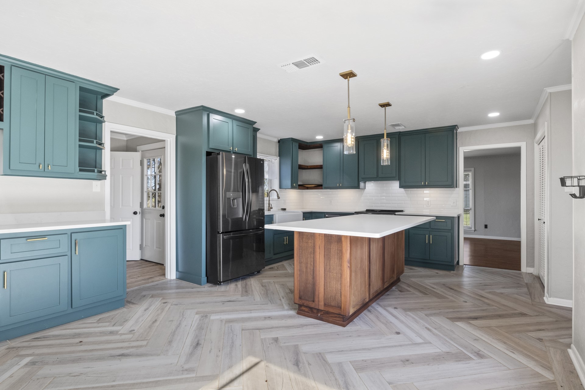 331 County Road 2106