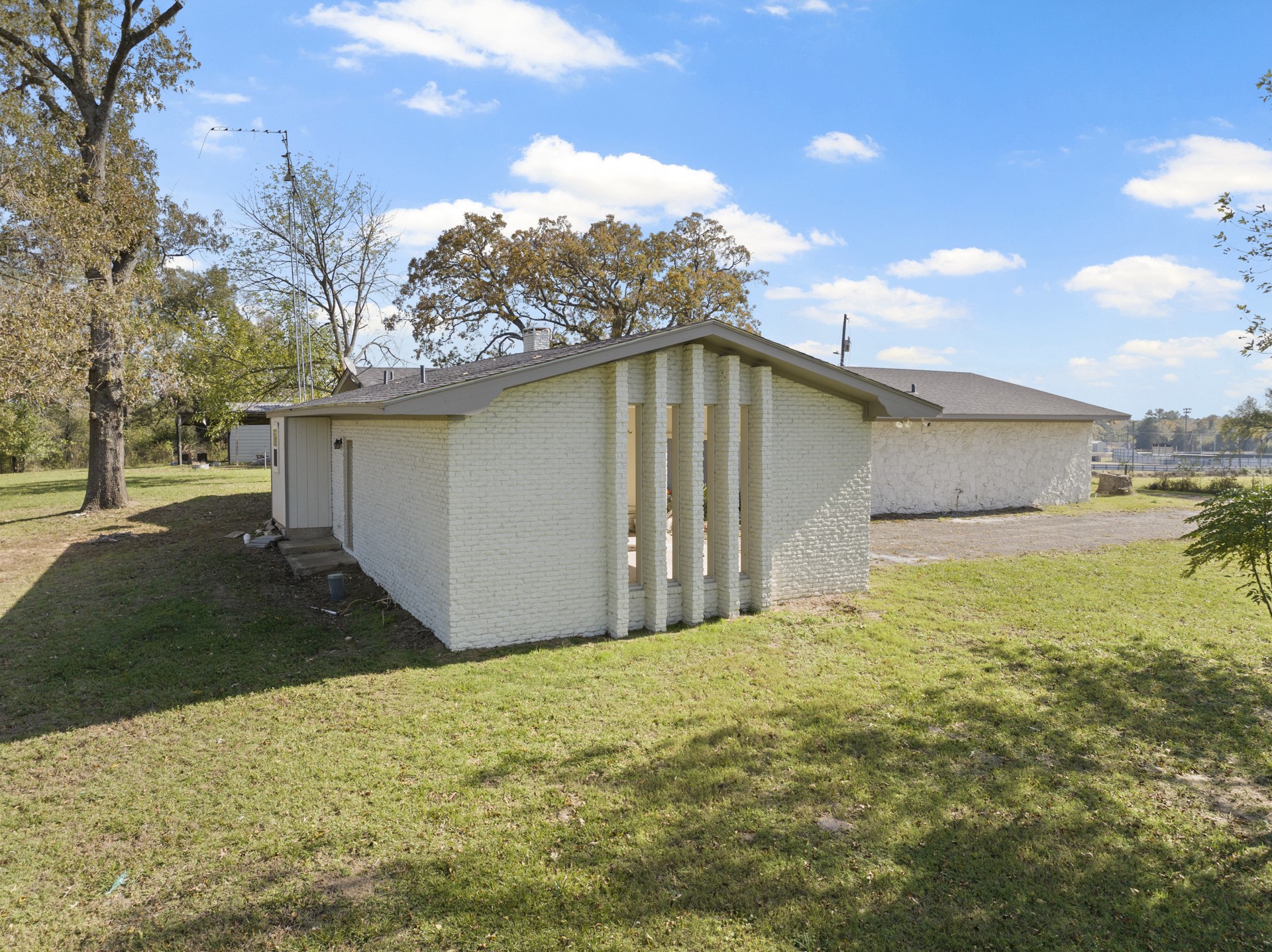 331 County Road 2106