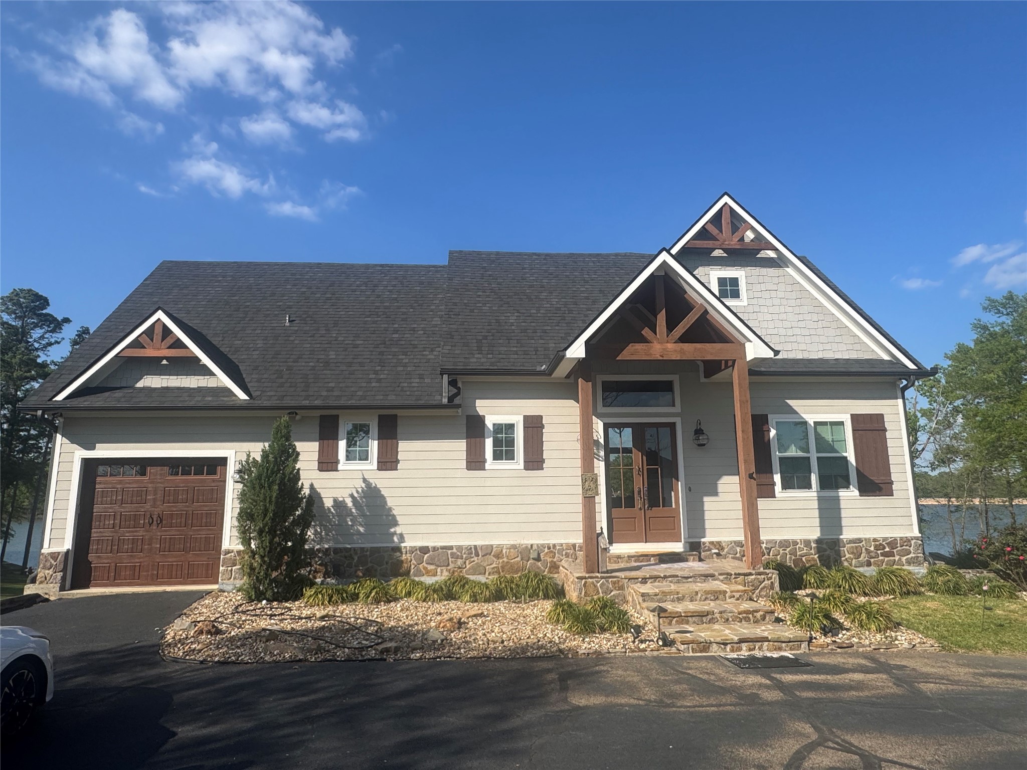 175 Private Road 2939