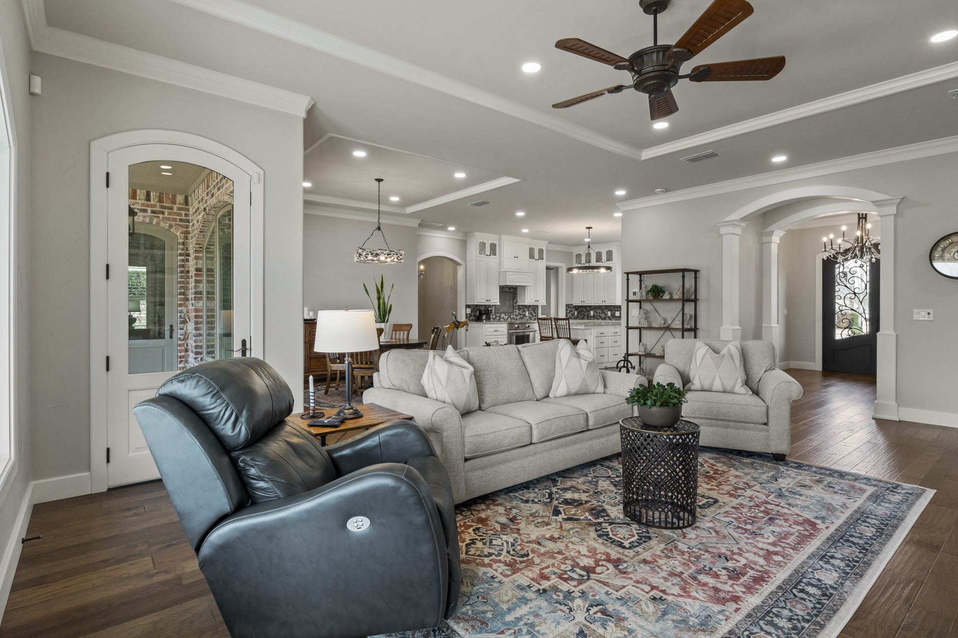 602 Greenhill Park Avenue