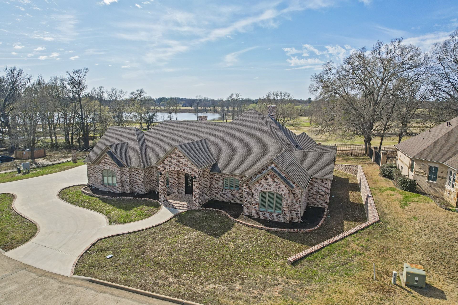 602 Greenhill Park Avenue