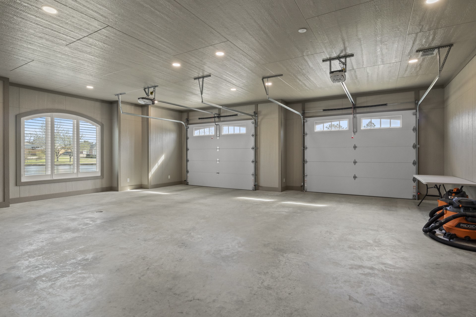 602 Greenhill Park Avenue