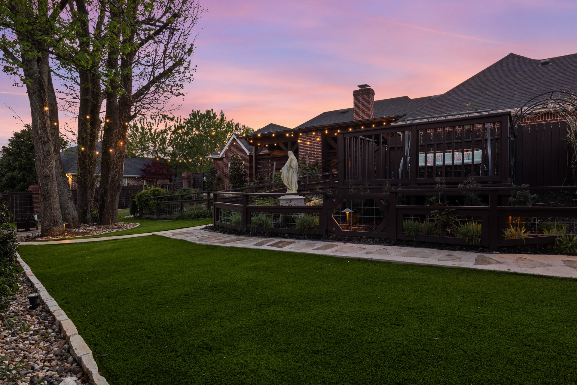 101 Gleneagles Drive