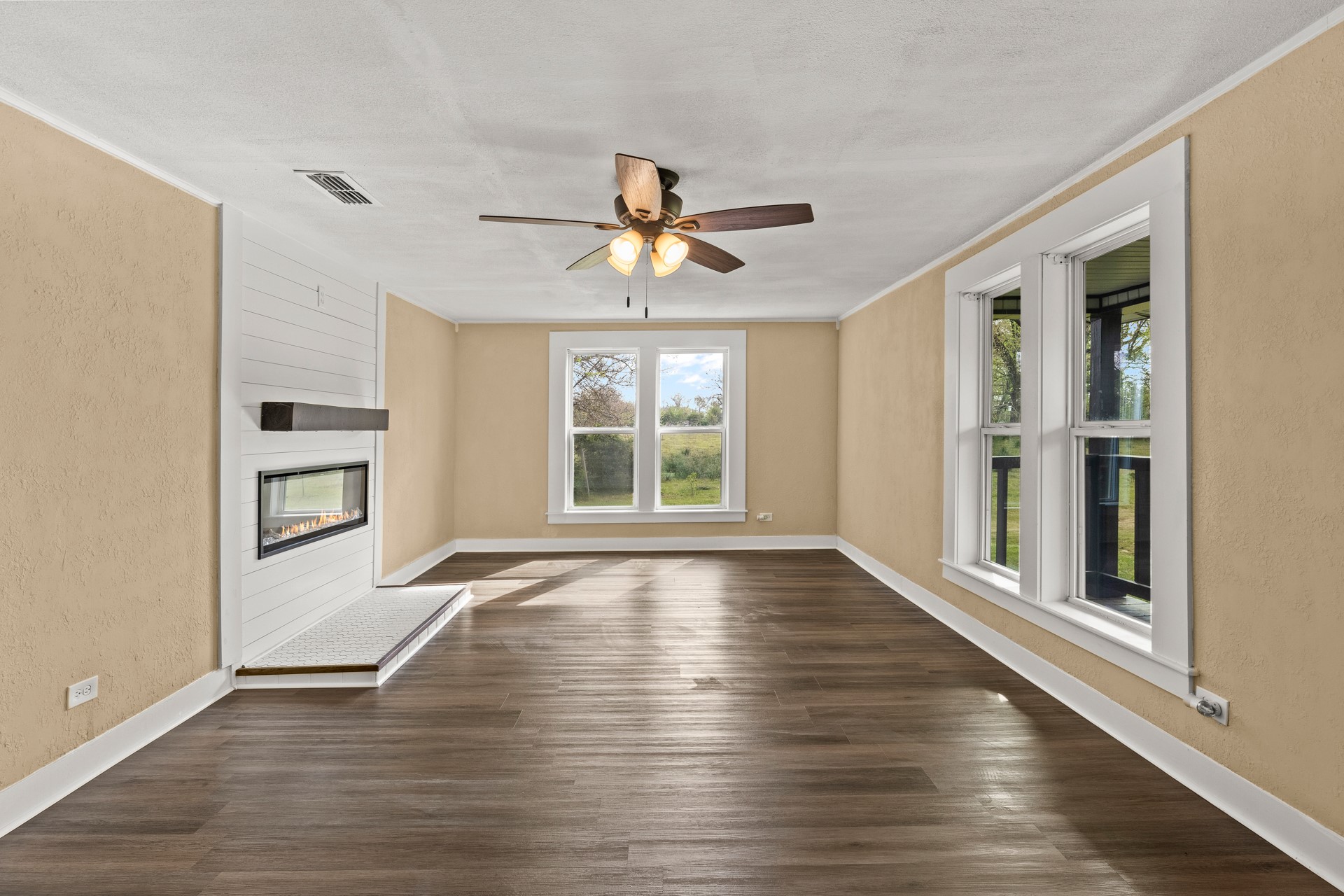 1302 SW County Road 3110