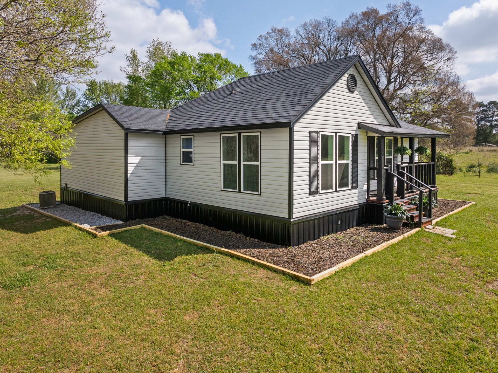 1302 SW County Road 3110