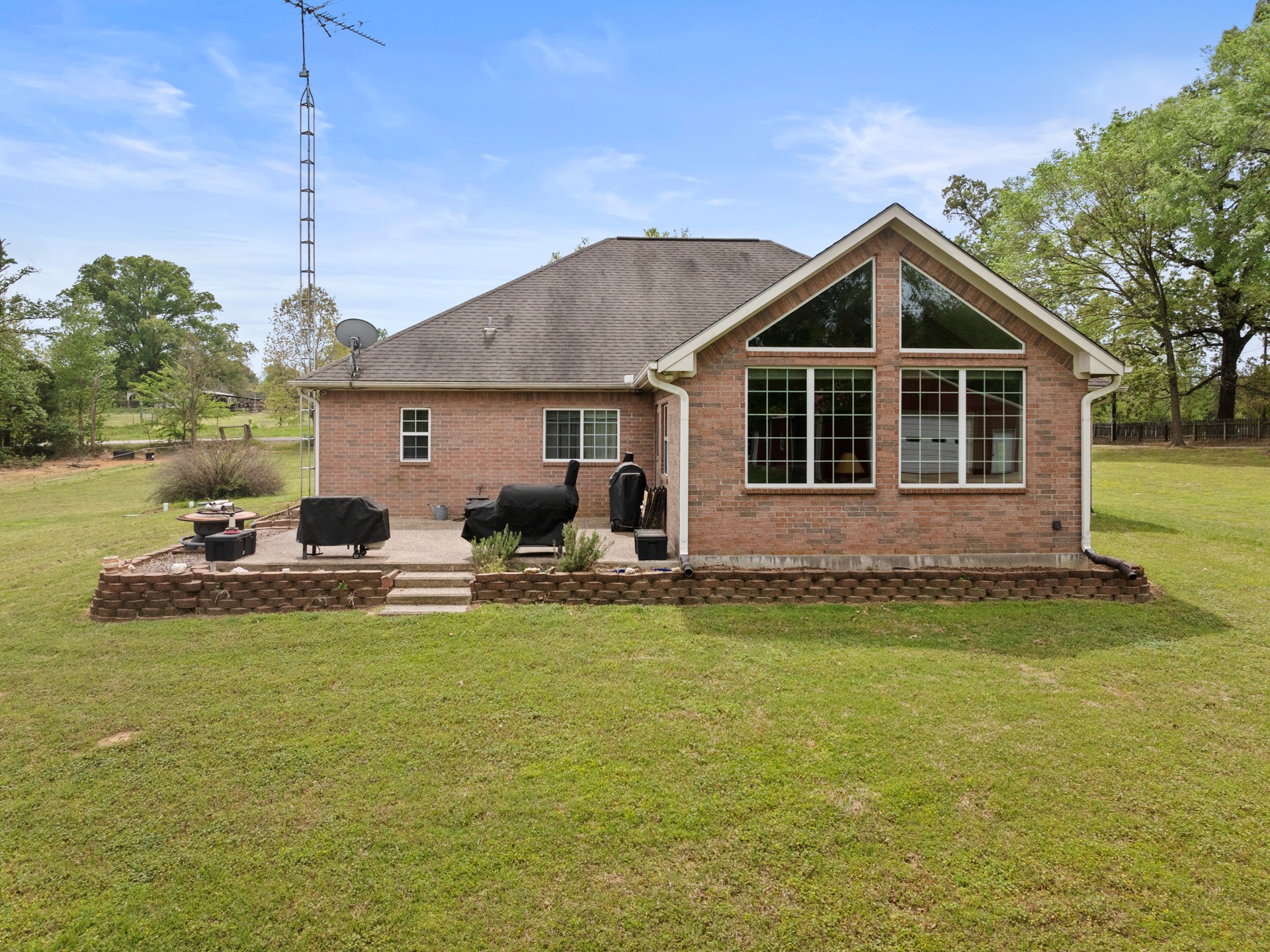 875 County Road 4360