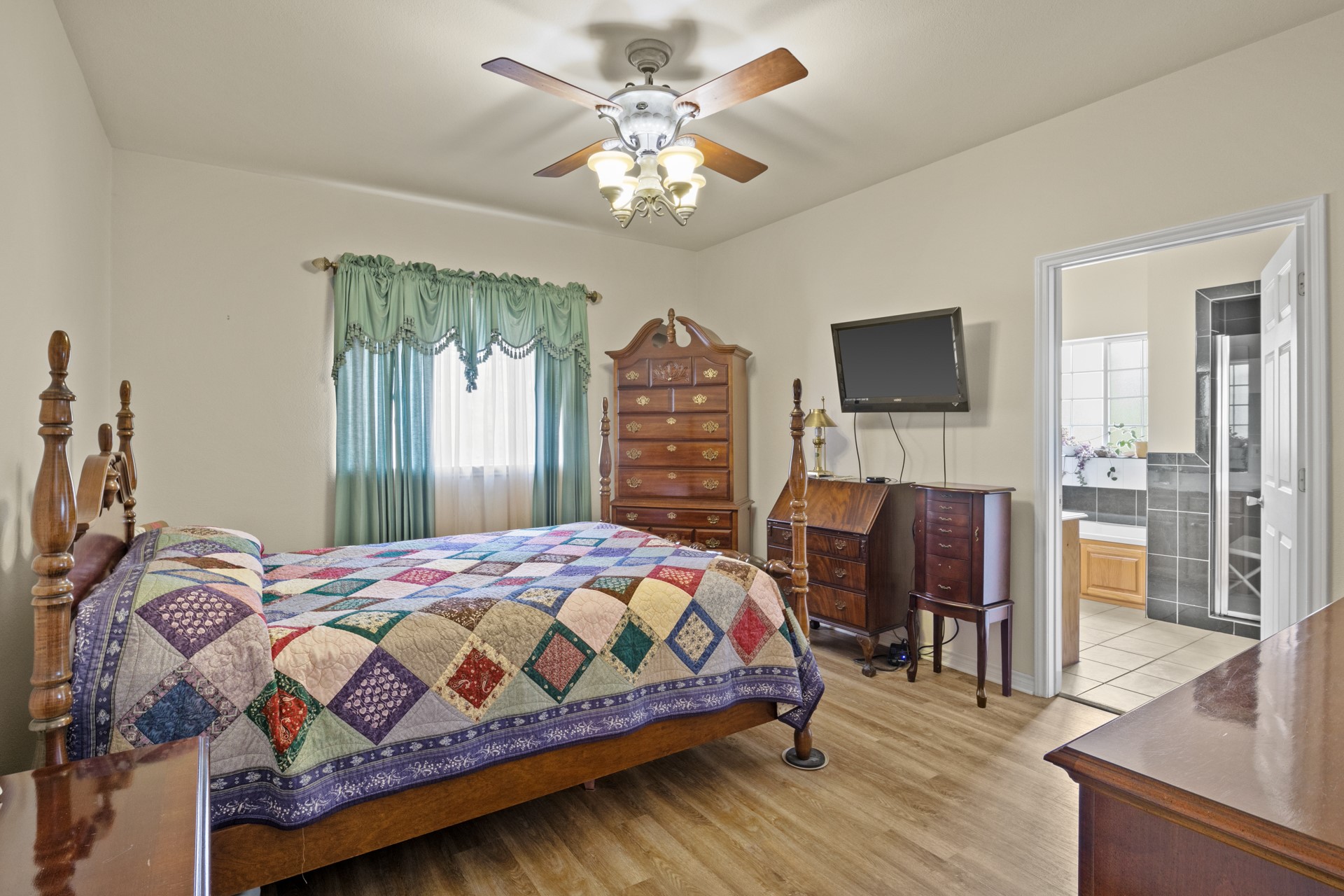 875 County Road 4360