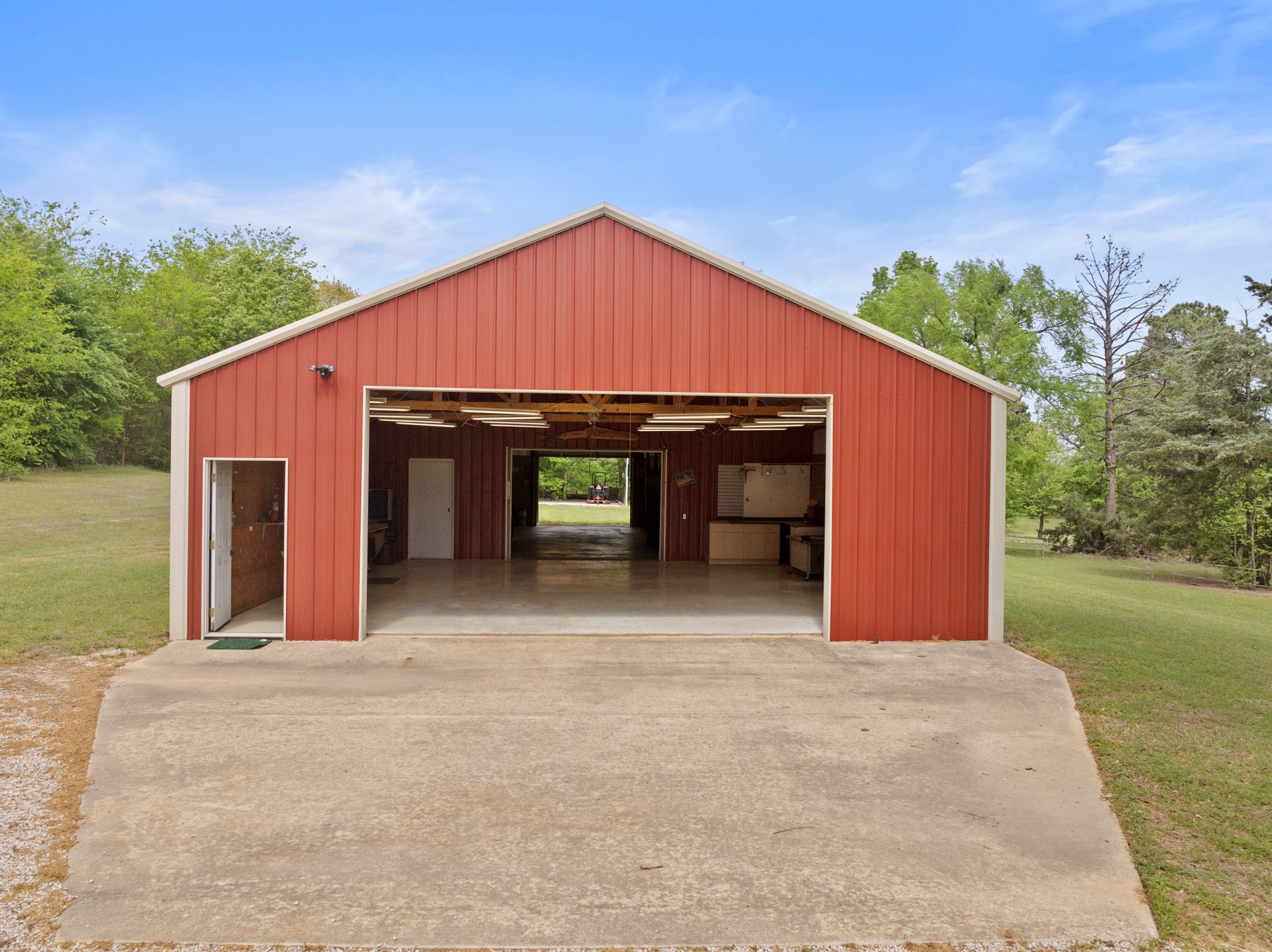 875 County Road 4360