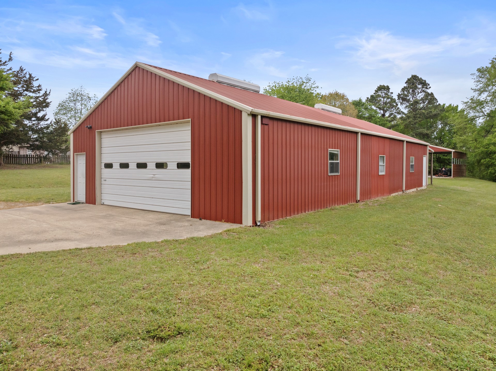 875 County Road 4360