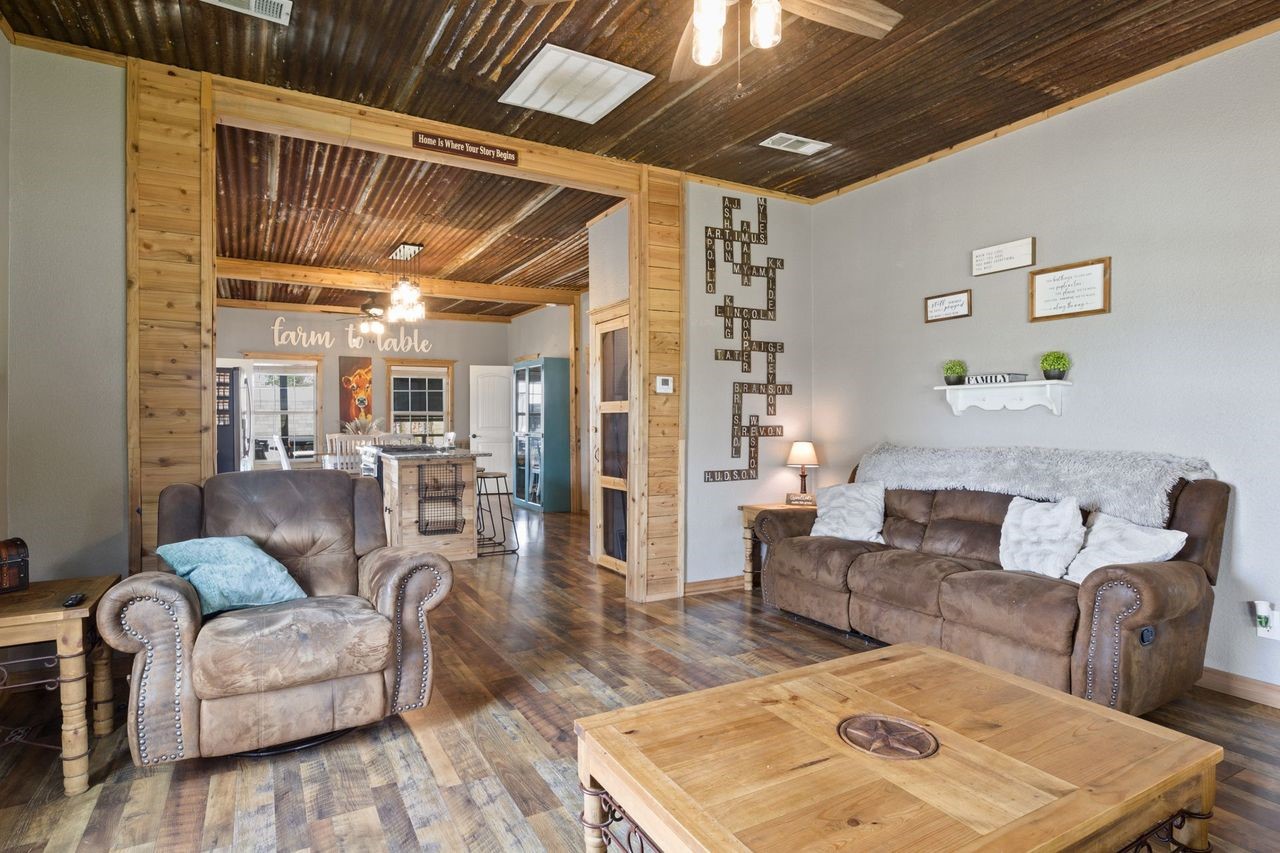 1018 County Road 4287