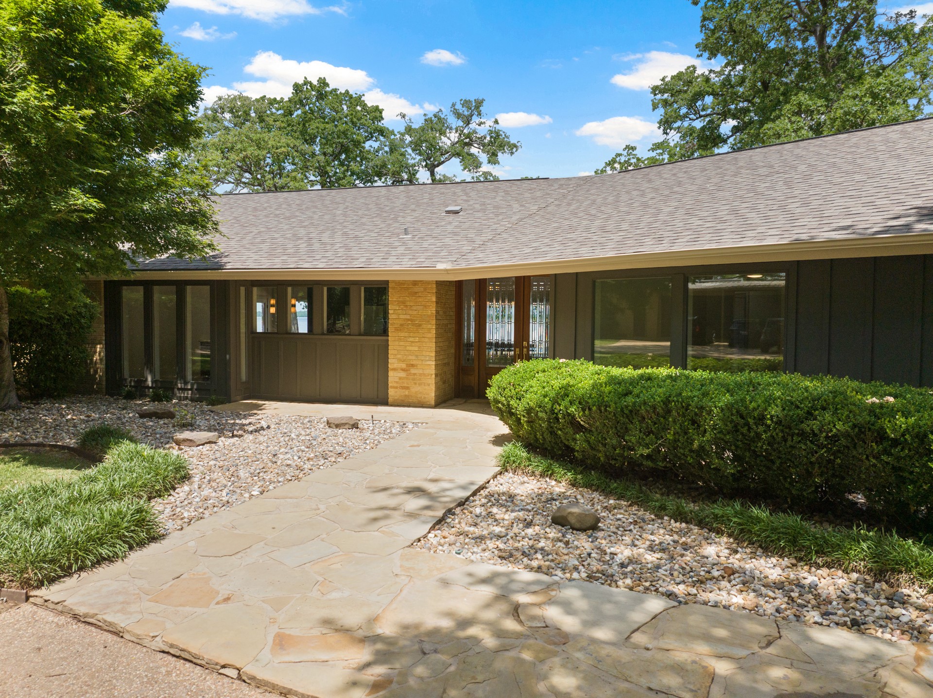 360 County Road 2136