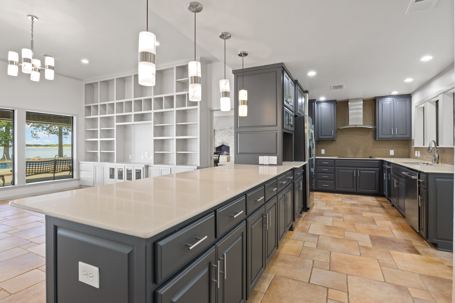 360 County Road 2136