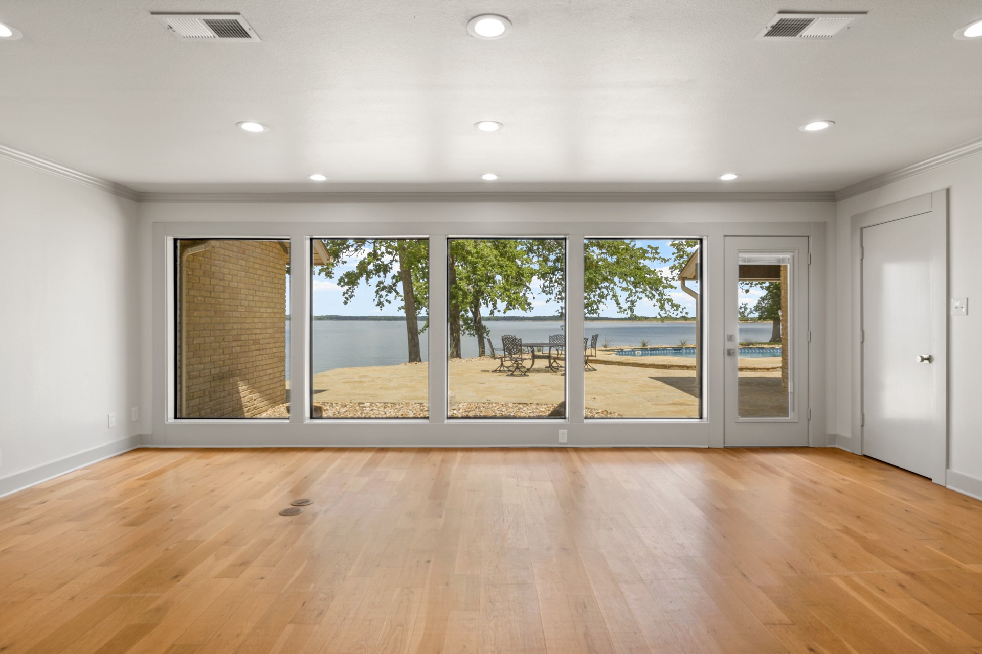 360 County Road 2136