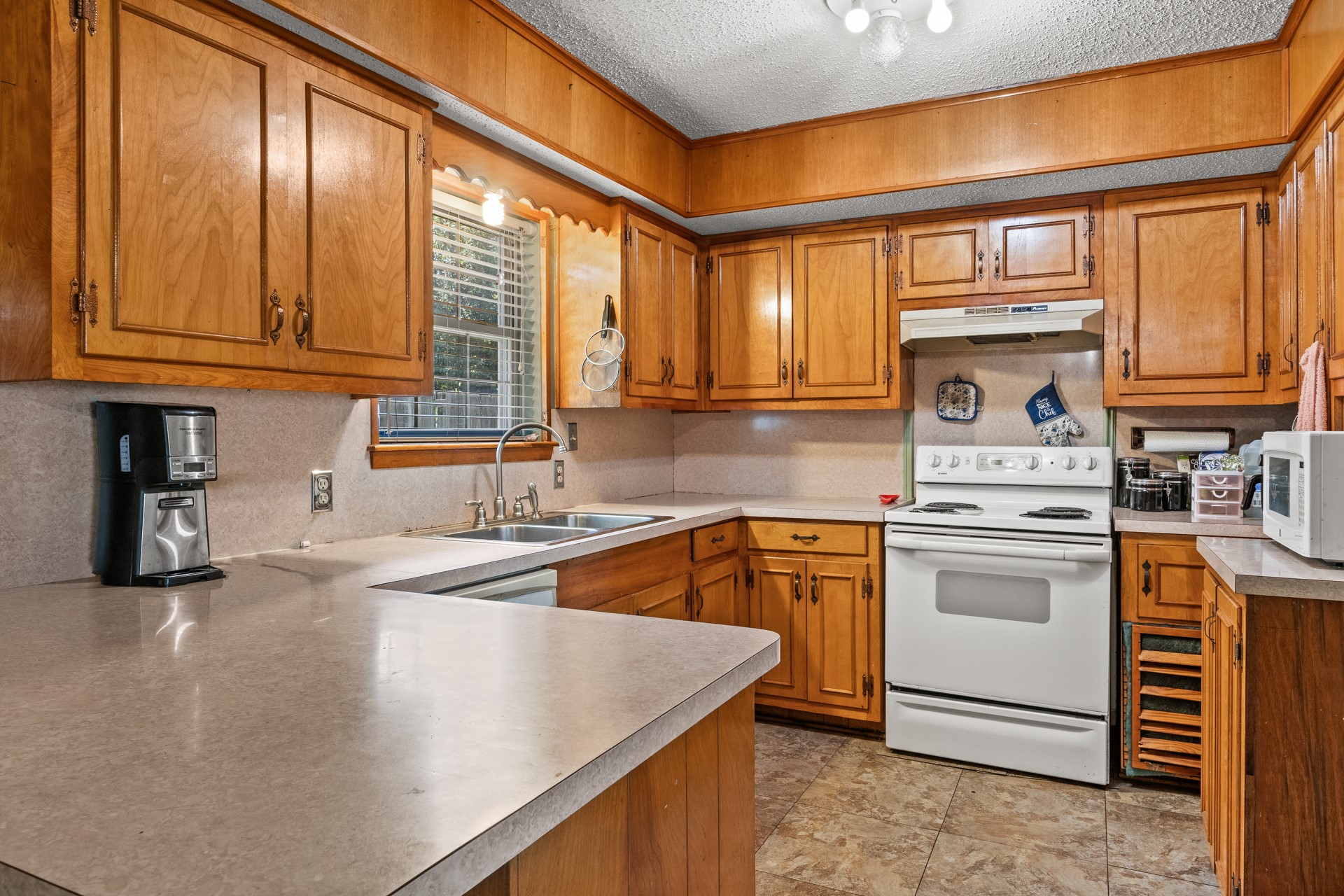 309 Henderson Street