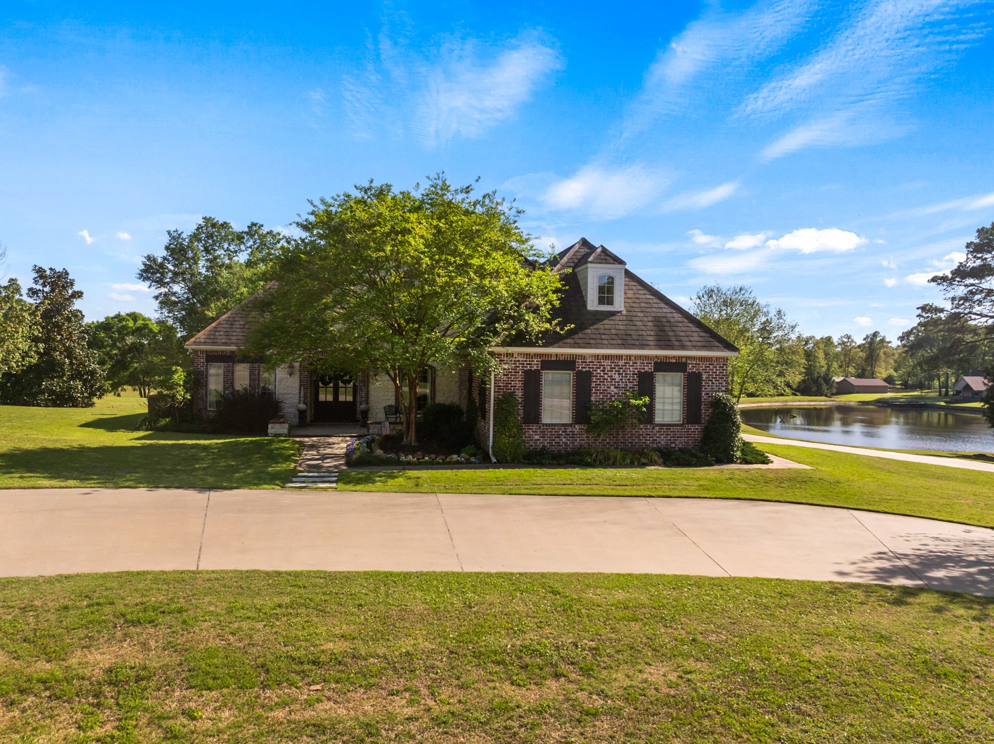 6 County Road 1215