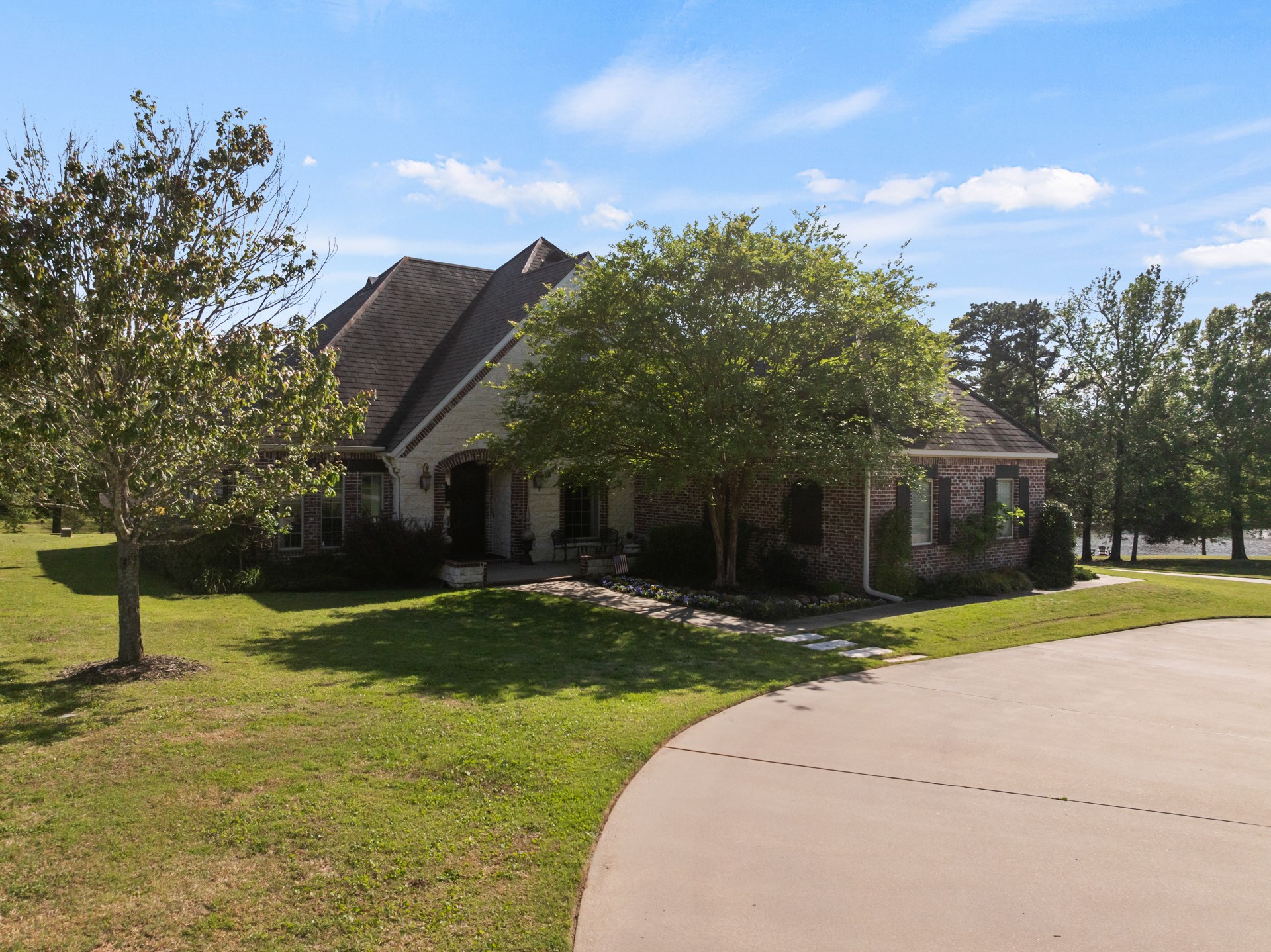 6 County Road 1215