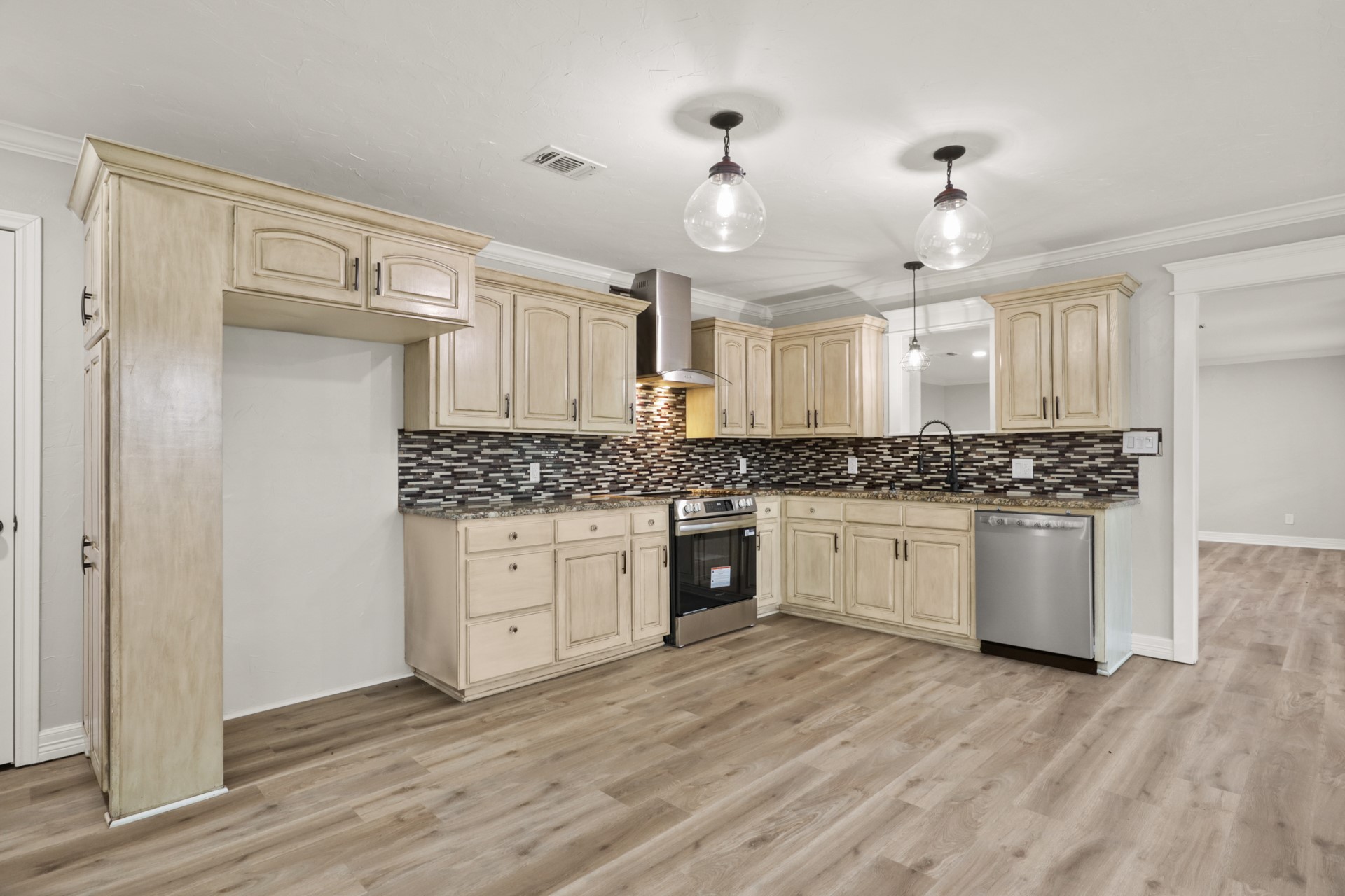 194 County Road 1720