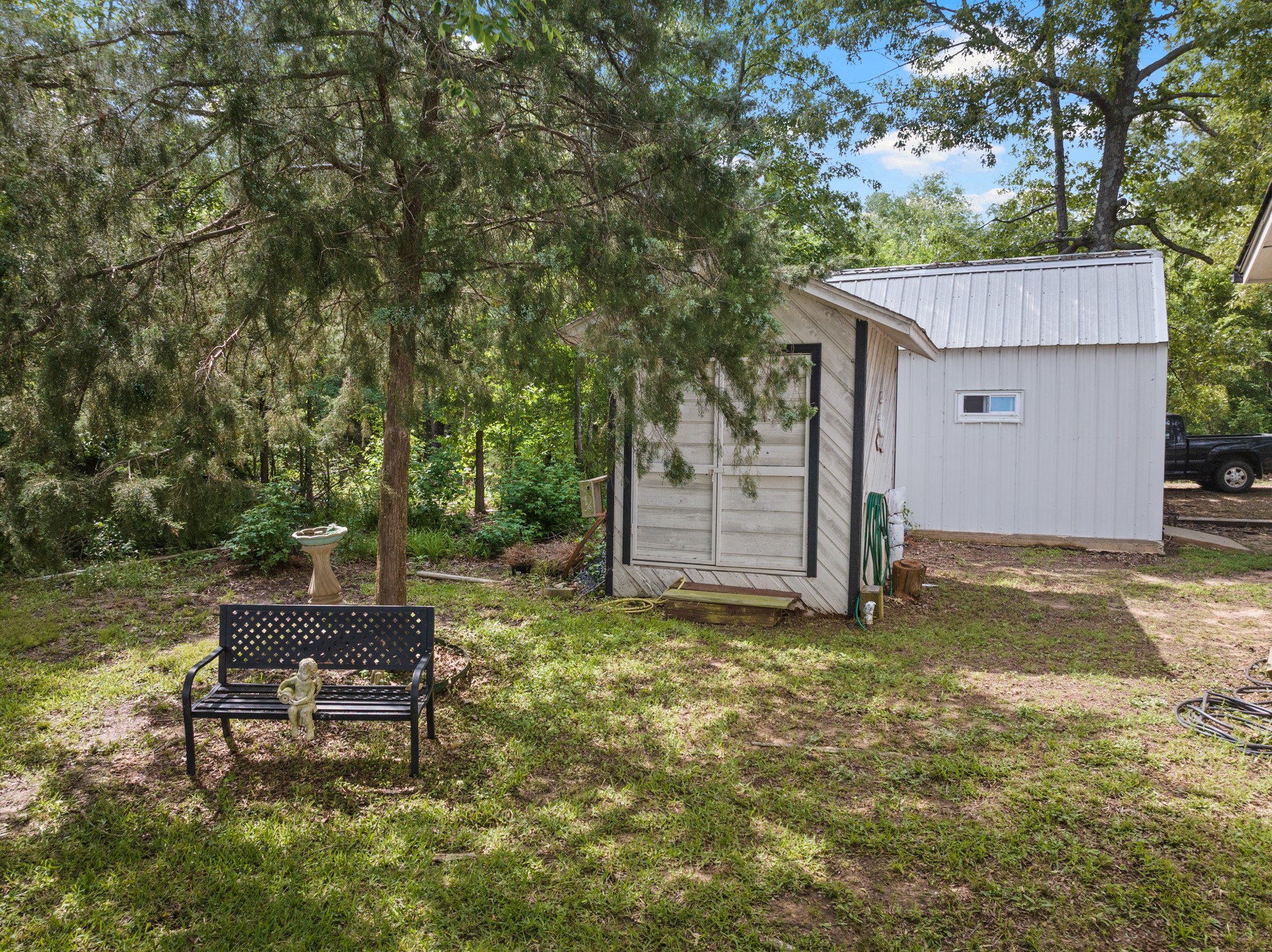 90 County Road 2740