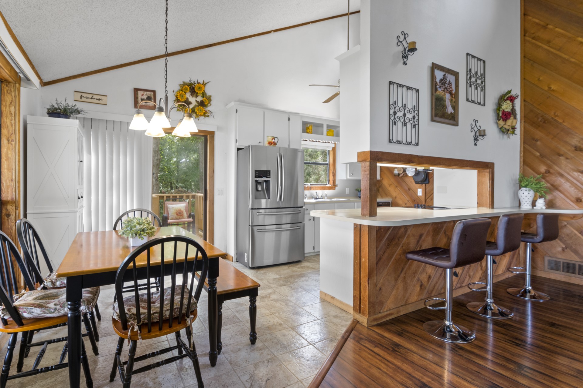 90 County Road 2740