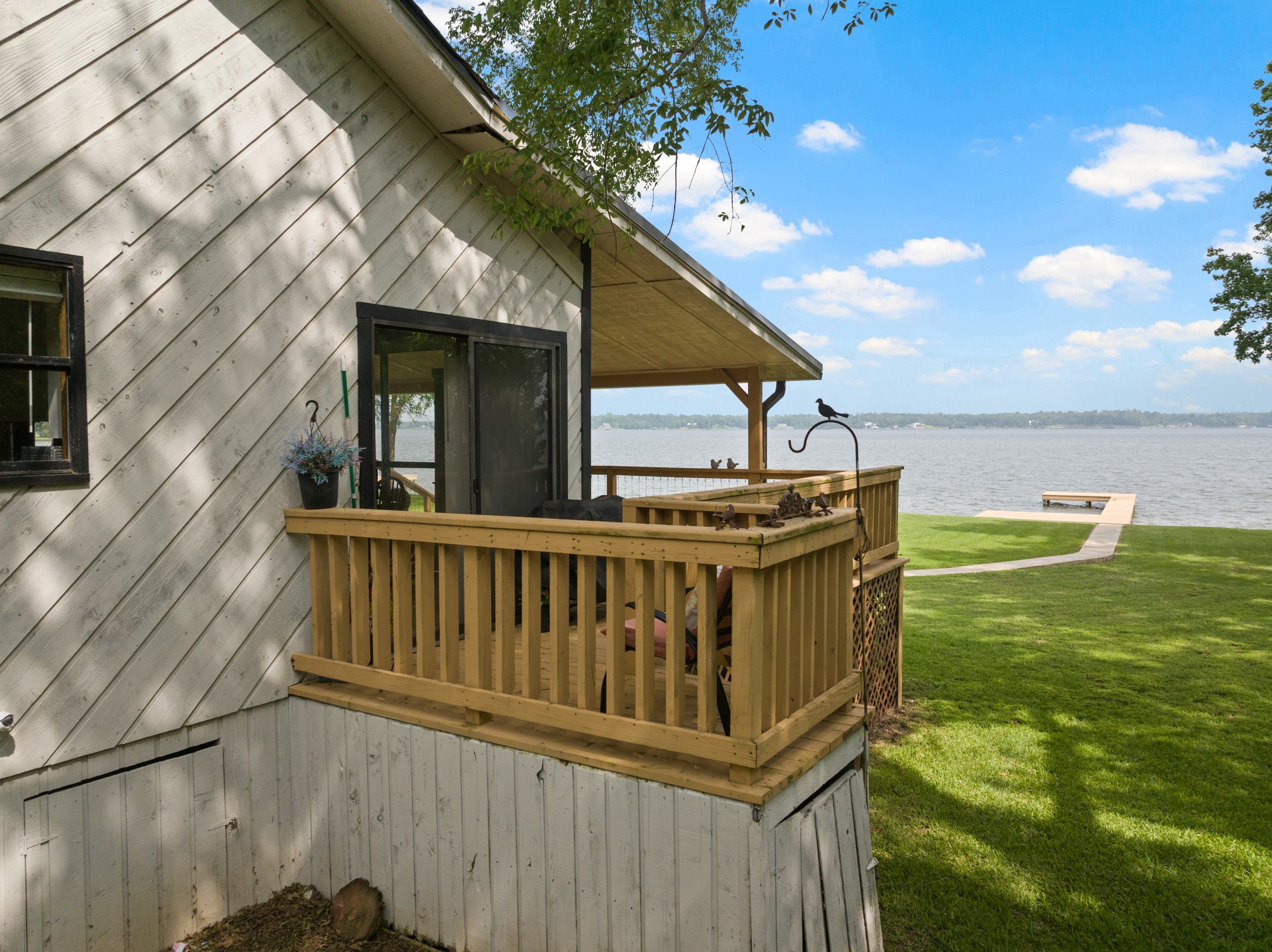90 County Road 2740