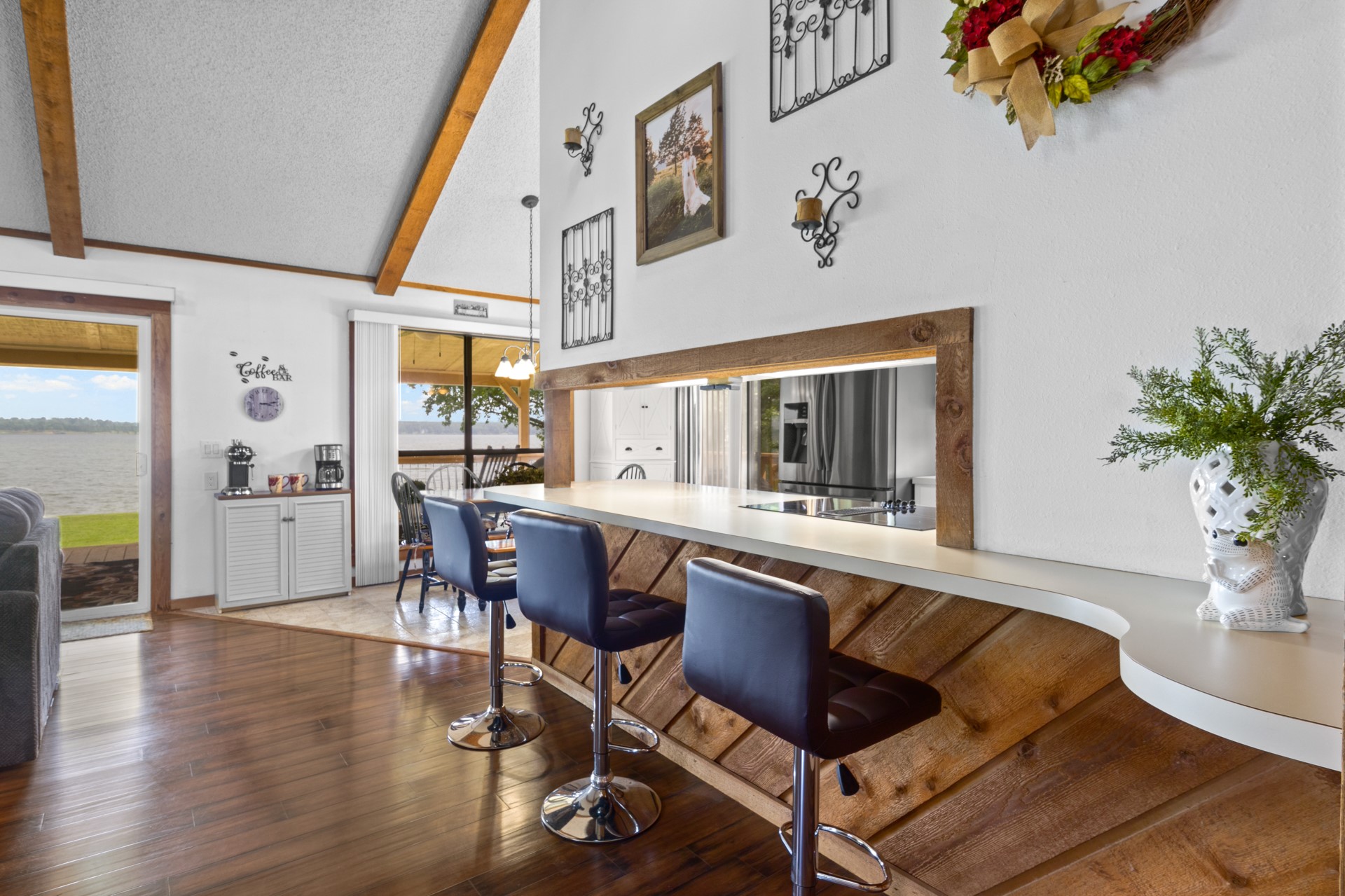 90 County Road 2740