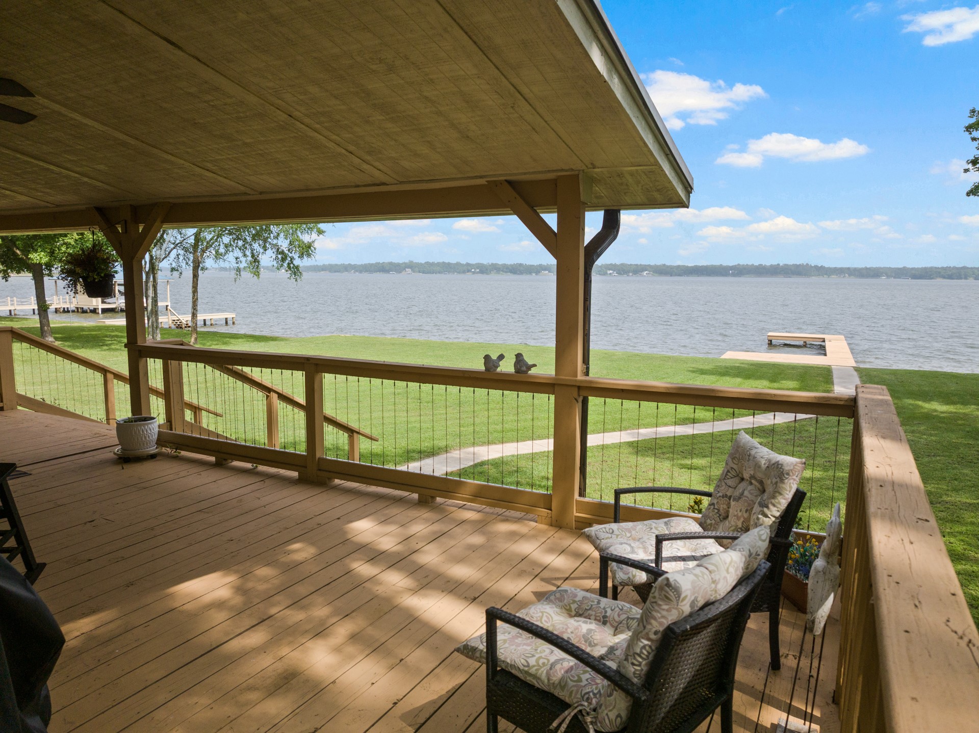 90 County Road 2740