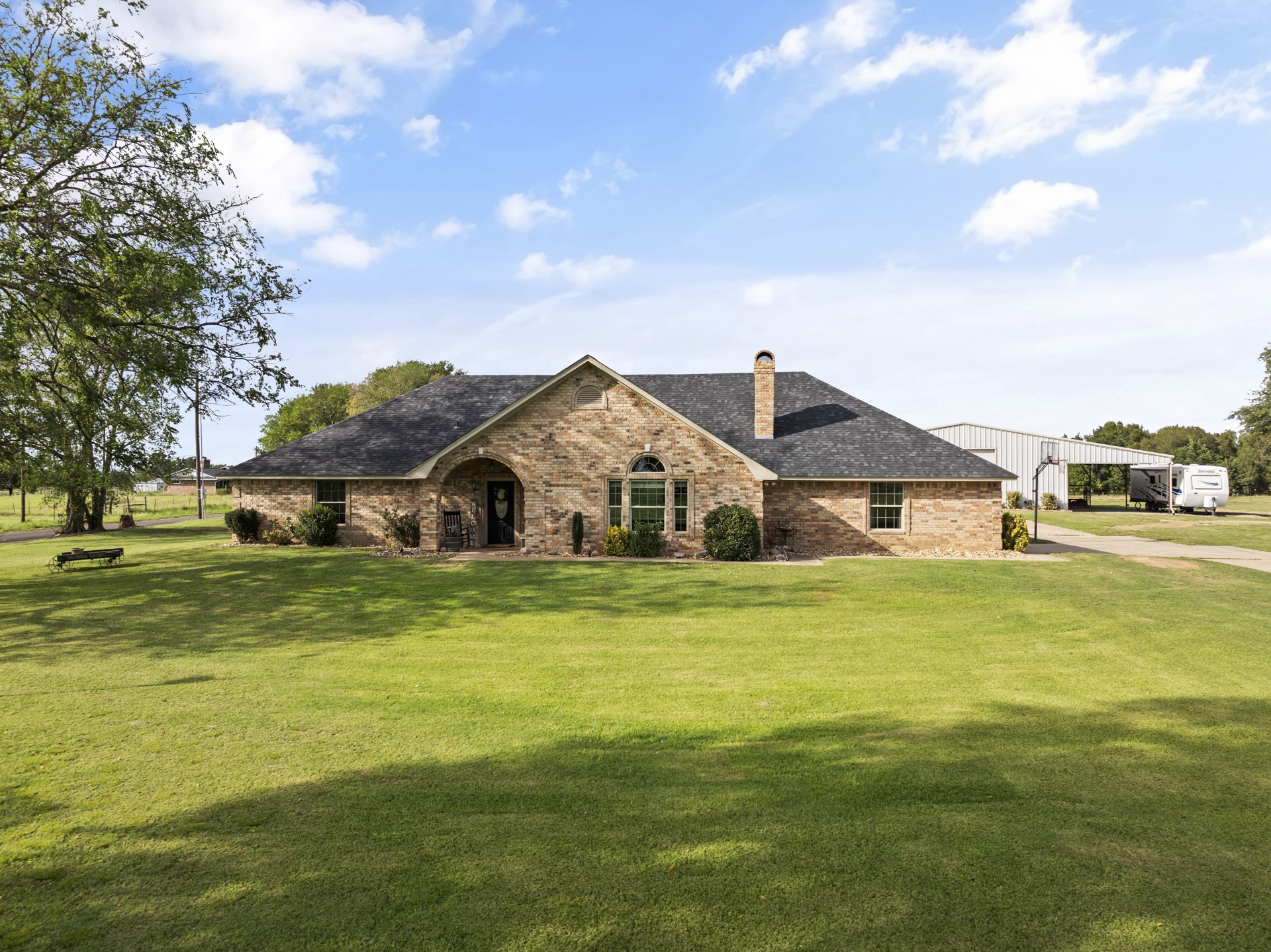 1881 SE County Road 3090