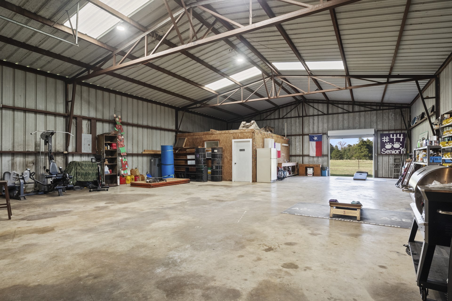 1881 SE County Road 3090