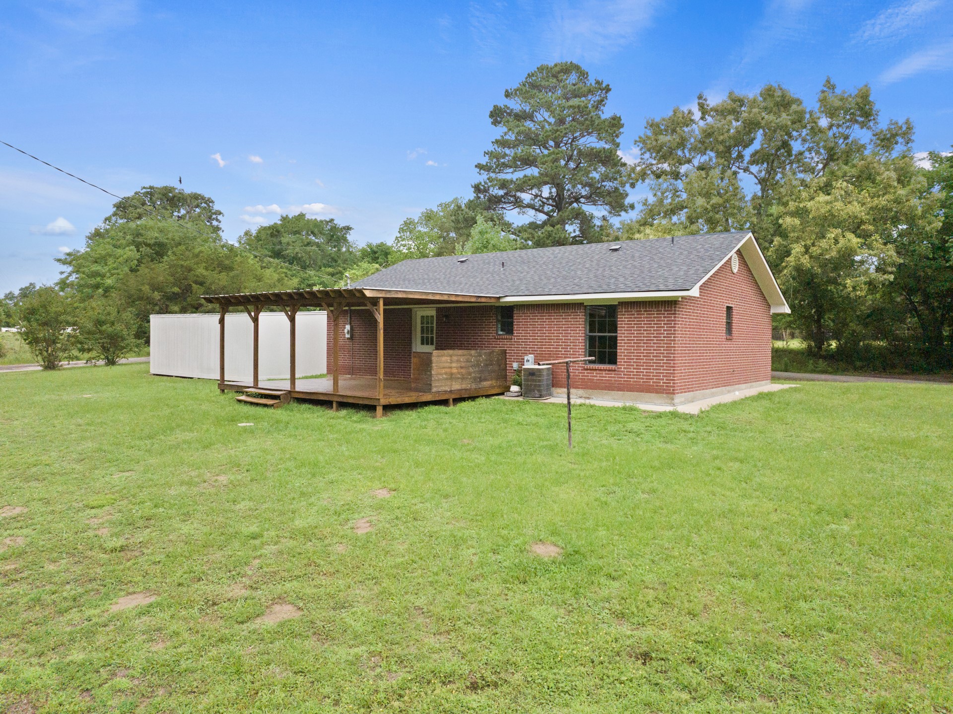 7479 County Road 1200