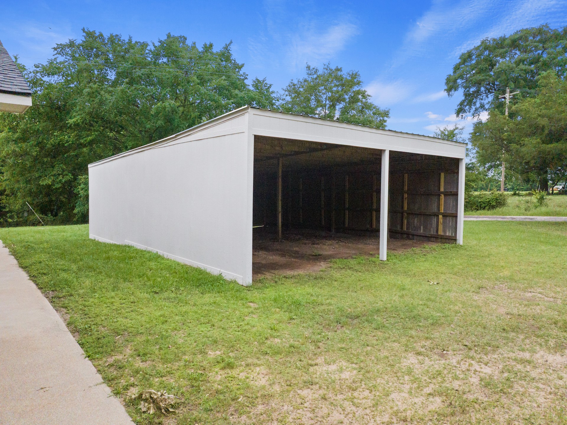 7479 County Road 1200