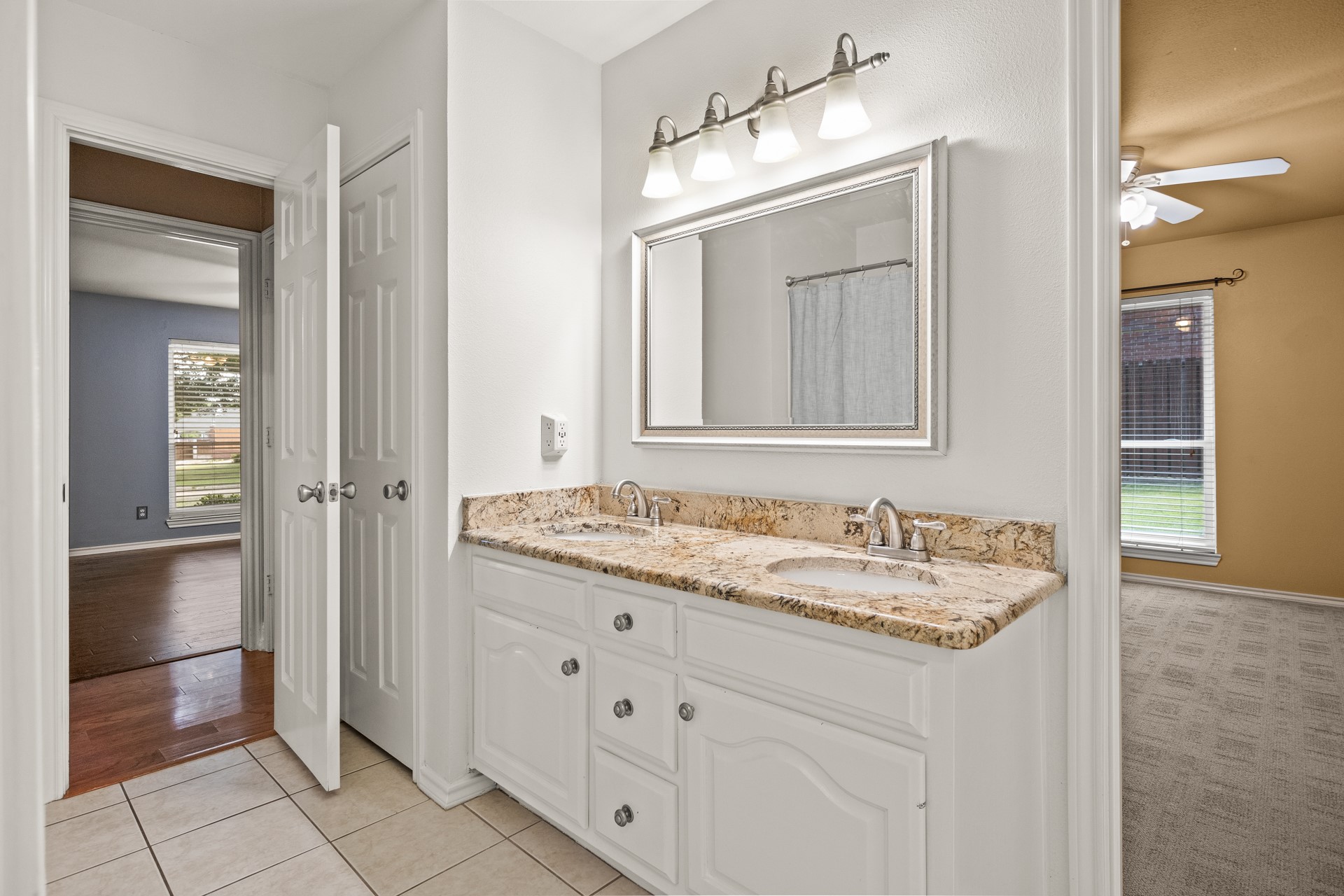 212 Turnberry Circle