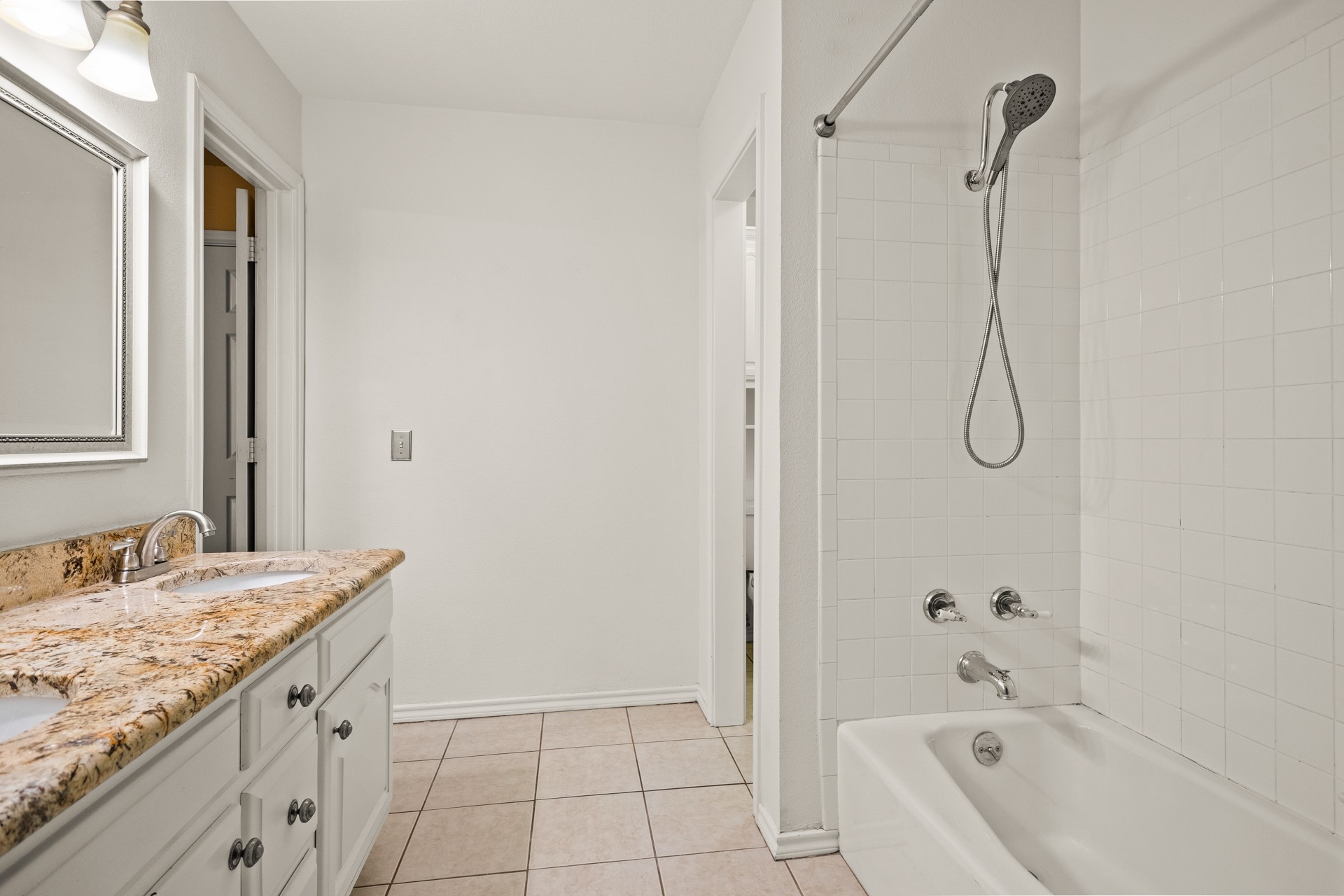 212 Turnberry Circle