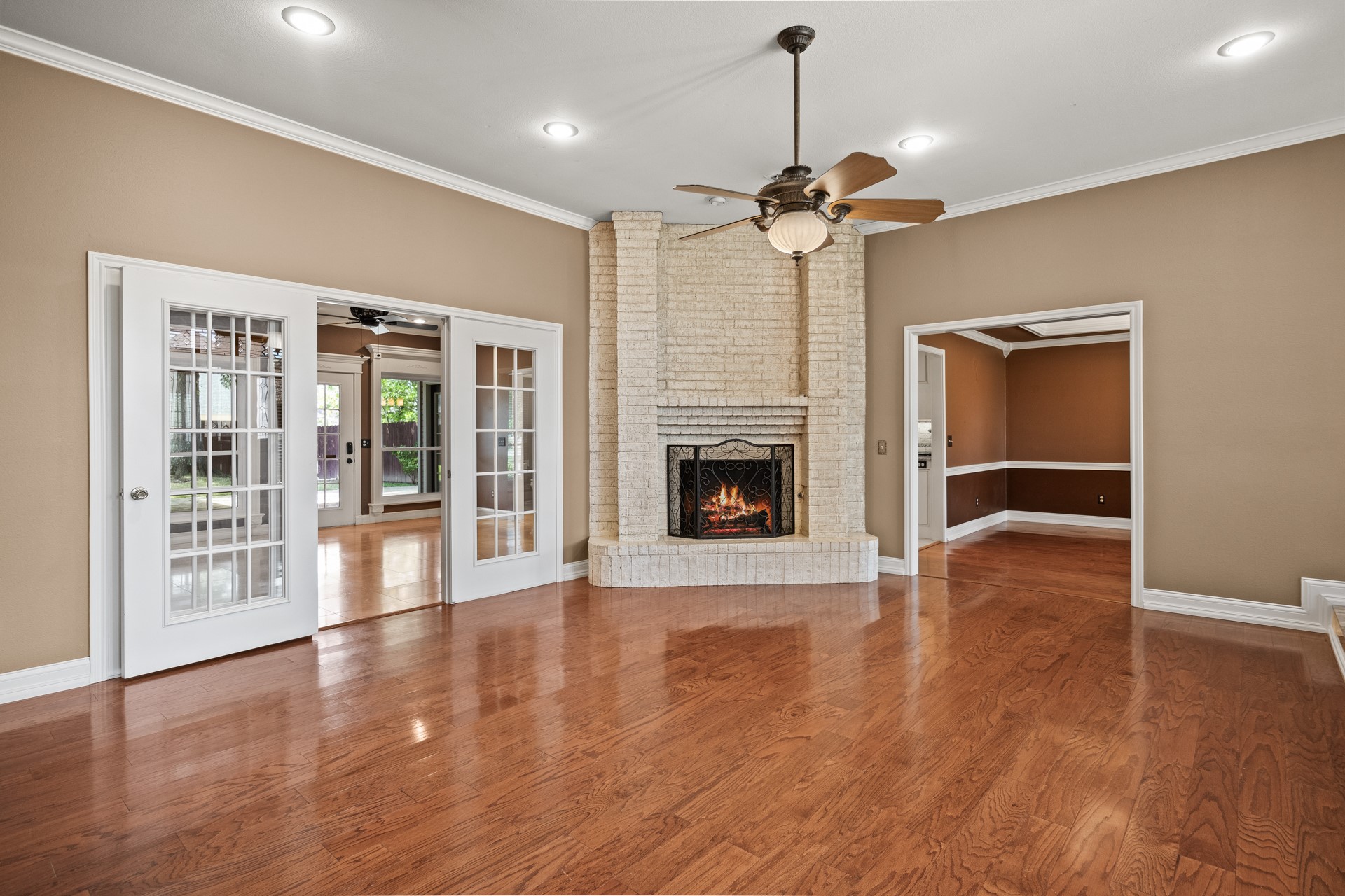 212 Turnberry Circle