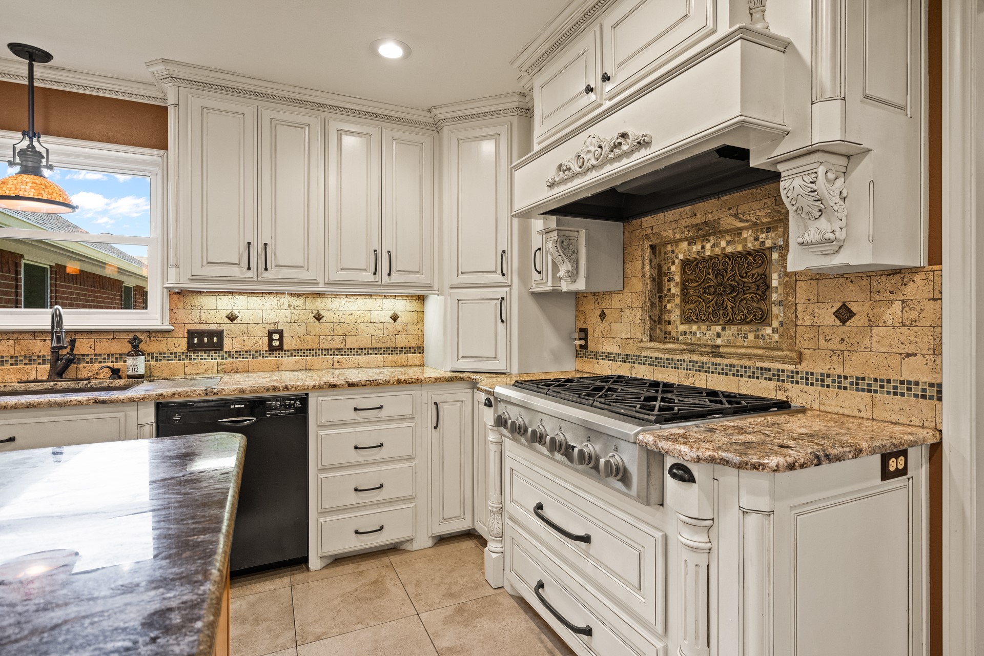 212 Turnberry Circle