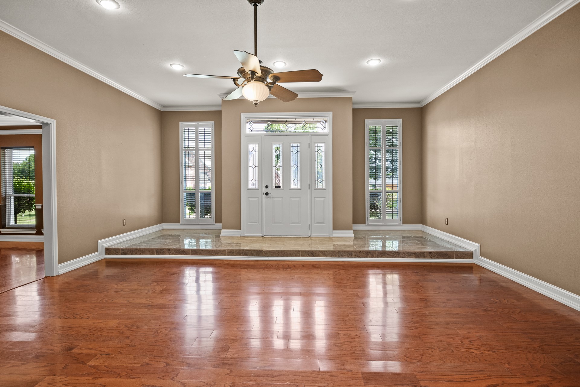 212 Turnberry Circle