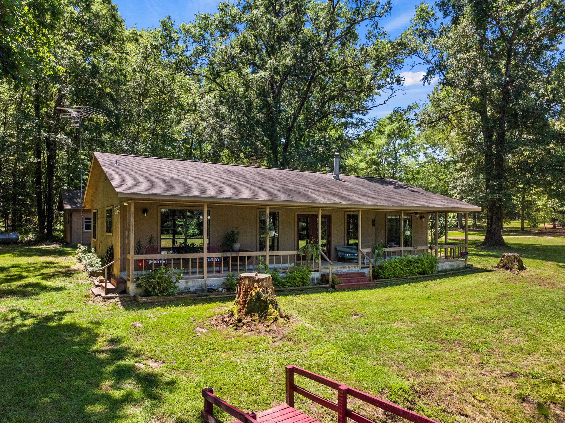 4469 County Road 1579