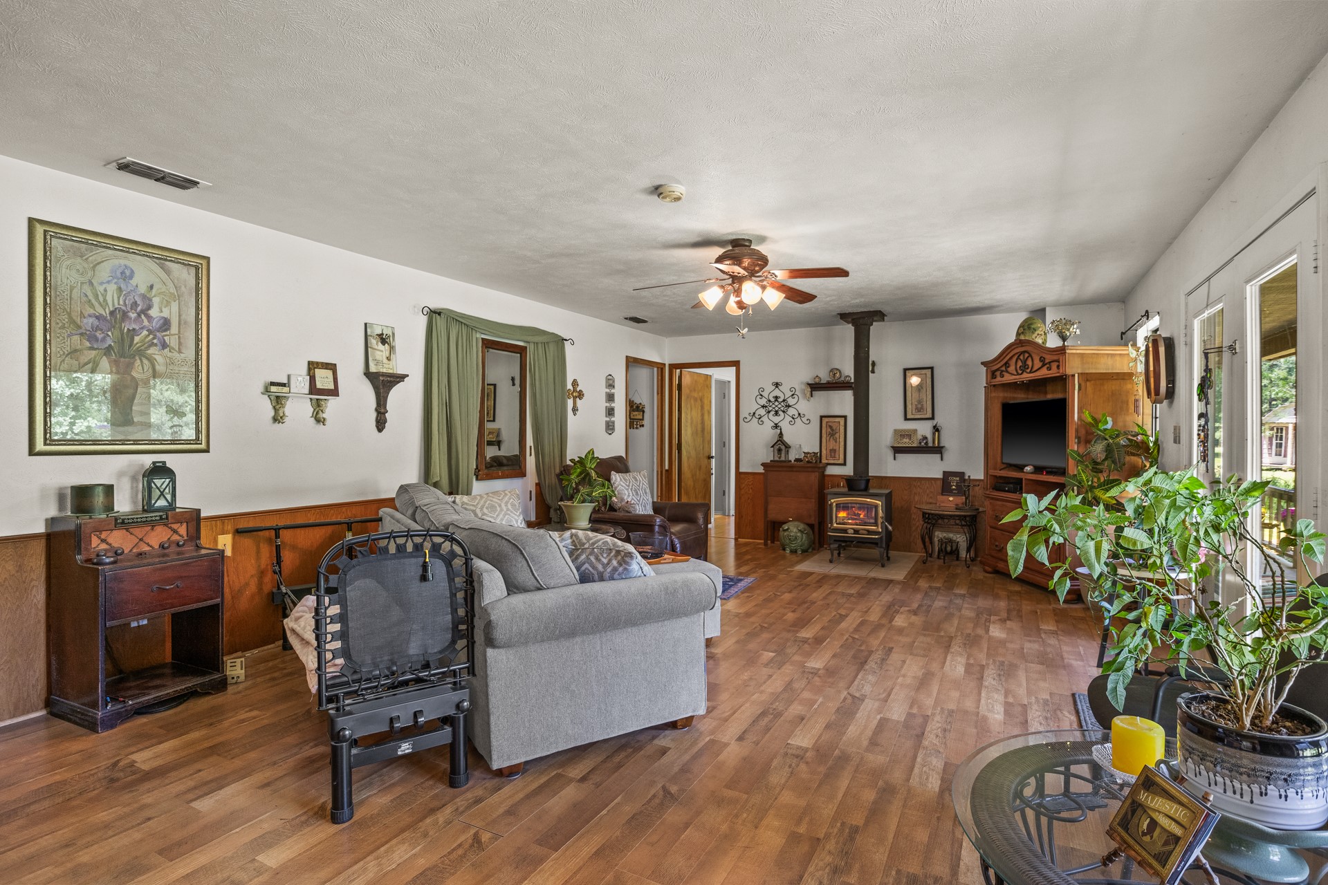 4469 County Road 1579