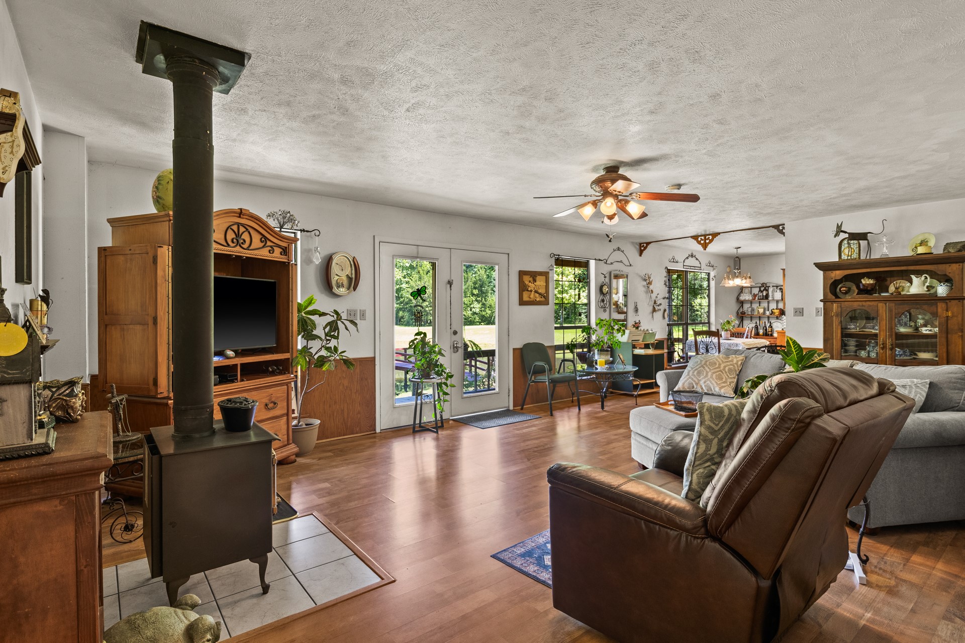 4469 County Road 1579