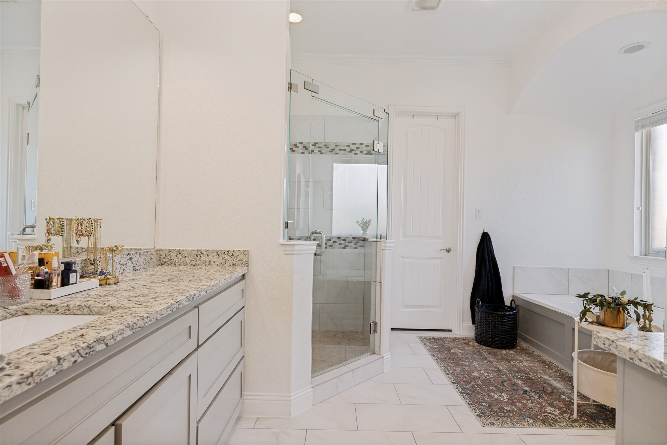 1212 Karsten Ridge Pass